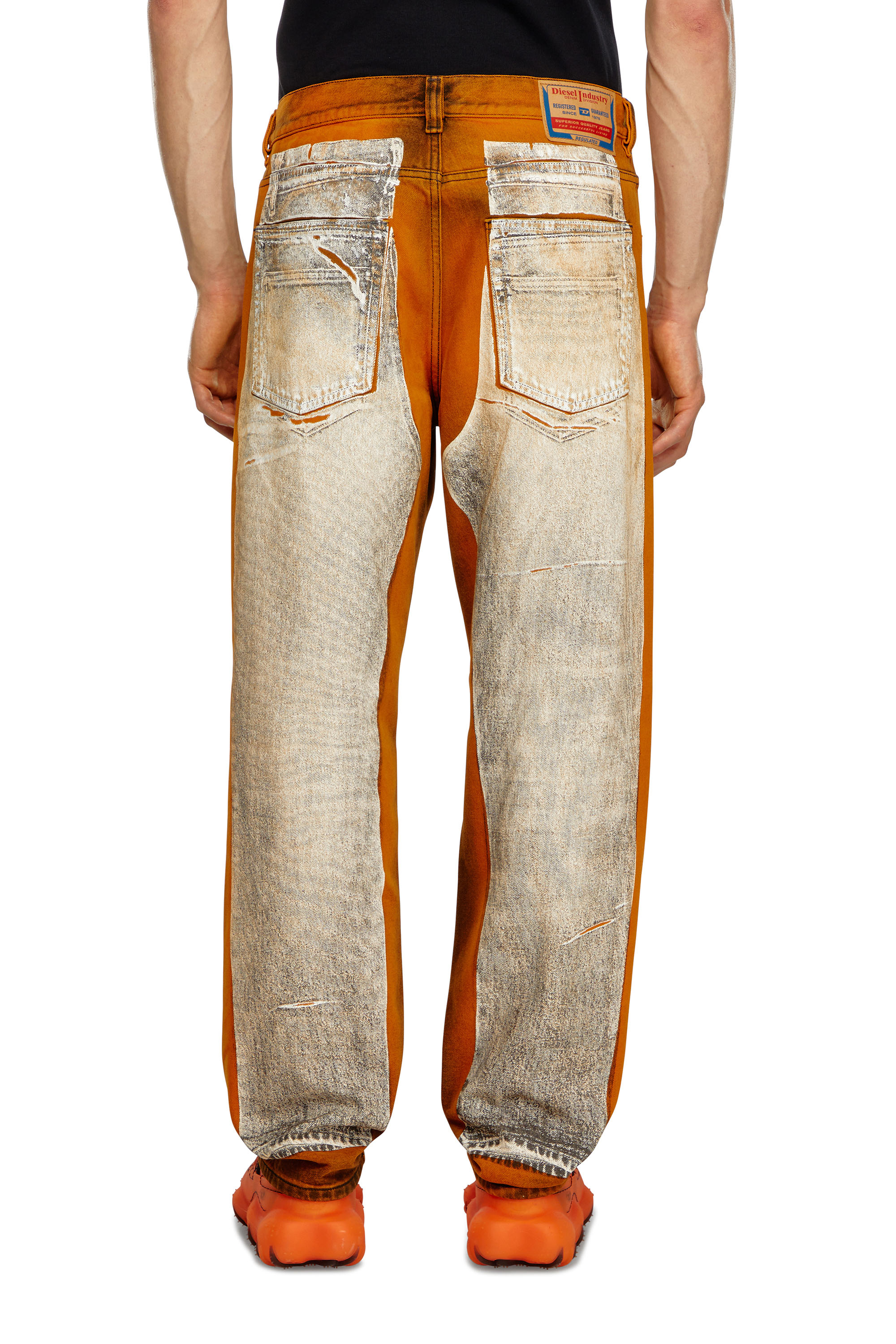 Diesel - Straight Jeans 2010 D-Macs 007U8, Negro/Naranja - Image 4