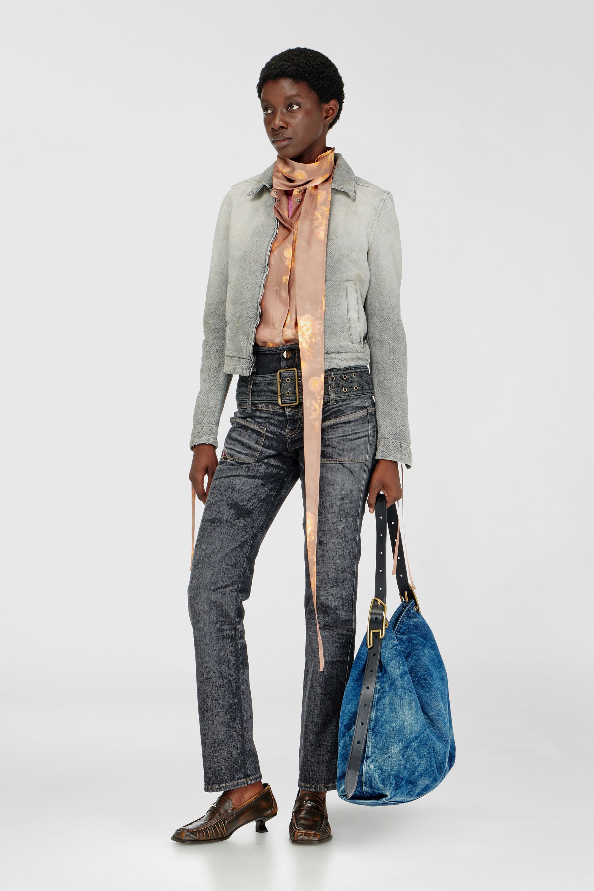 Diesel - DE-CORB, Chaqueta de denim herringbone desgastado Mujer in Gris - 2