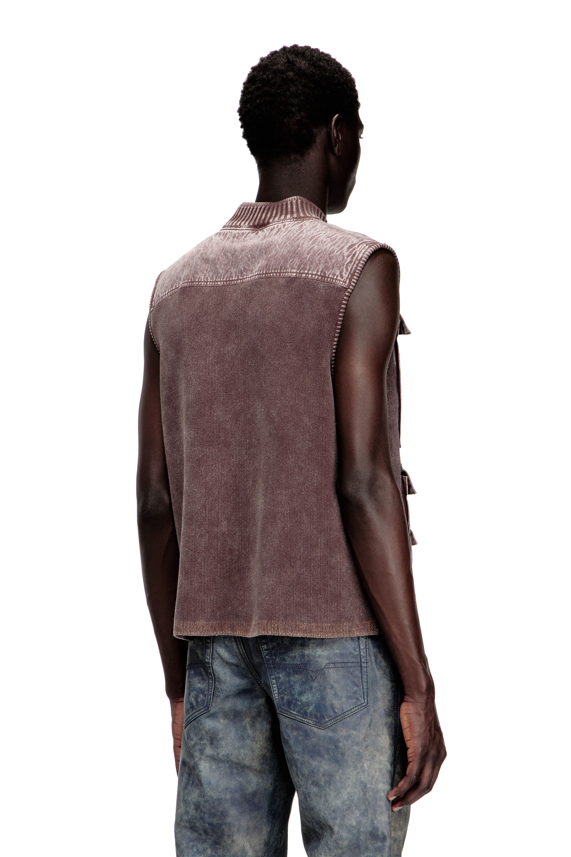 Diesel - K-GIULIUS, Chaleco de punto con cierre y bolsillos cargo Hombre in Marr&oacute;n - 4