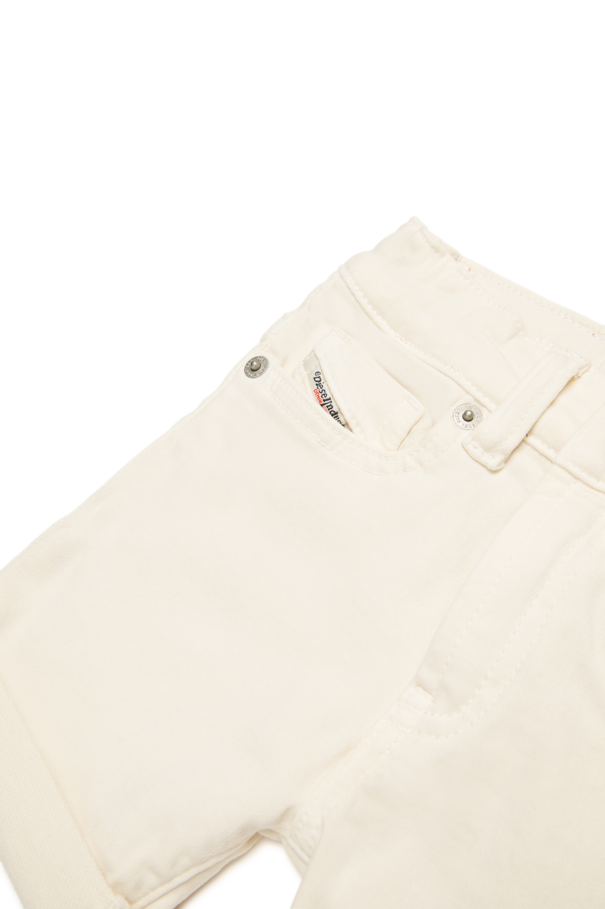 Diesel - PGALLYB JJJ, Pantalones cortos en tejido JoggJeans de color doblados hacia arriba Unisex in Blanco - 4