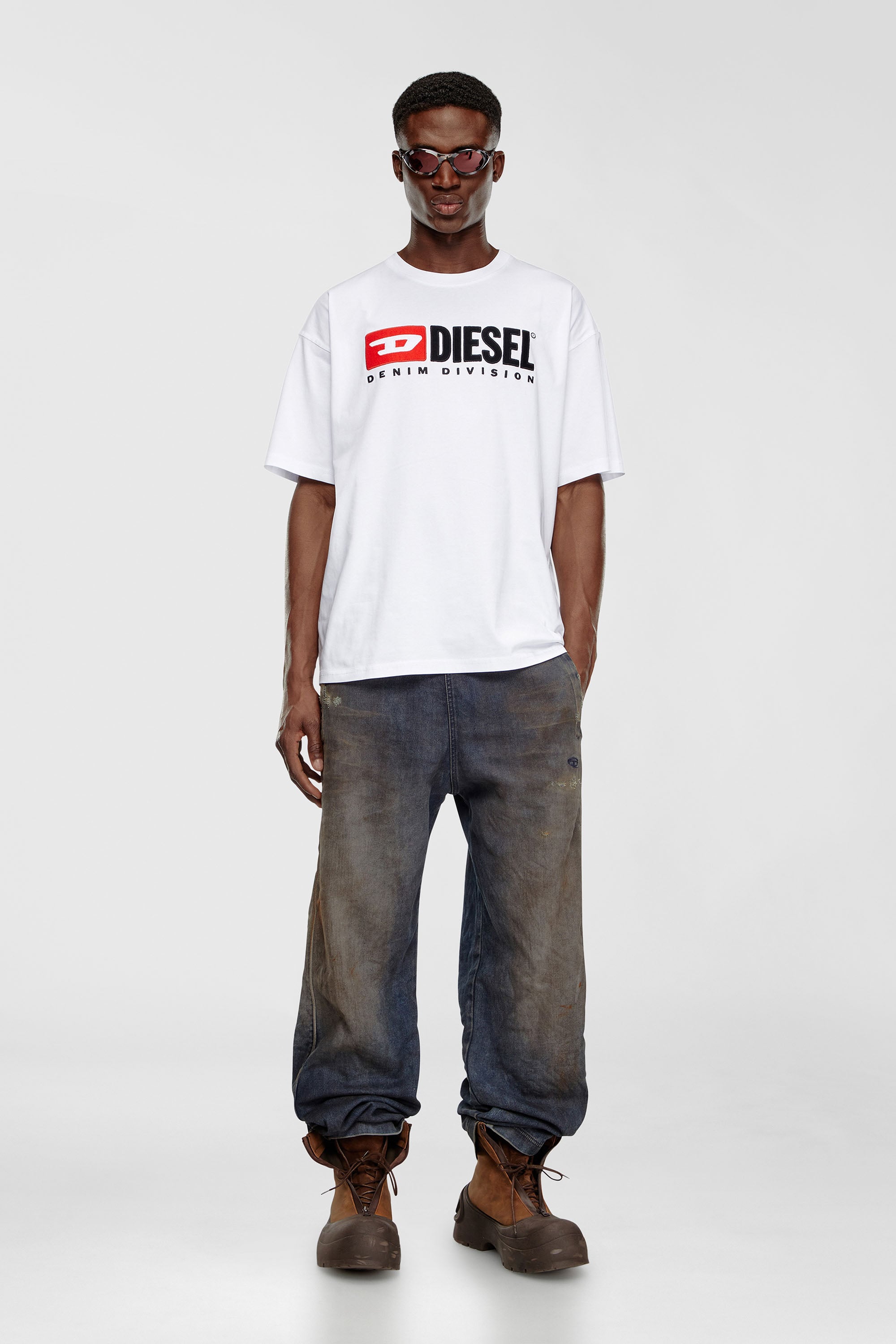 Diesel - T-BOXT-DIV, Camiseta con parche con el logotipo Diesel Hombre in Blanco - 2