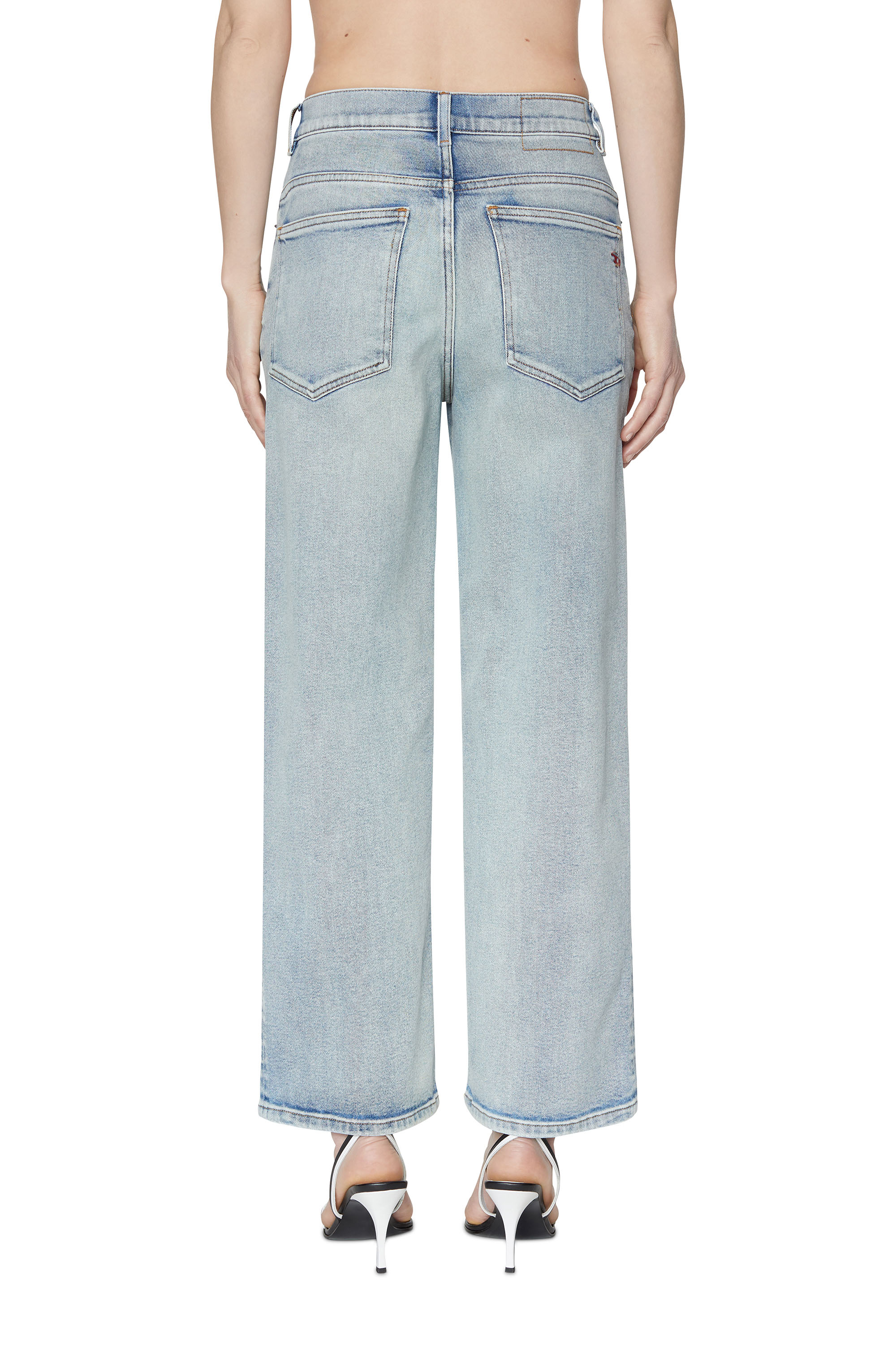 Diesel - 2000 WIDEE 09C08 Bootcut and Flare Jeans, Azul Claro - Image 2