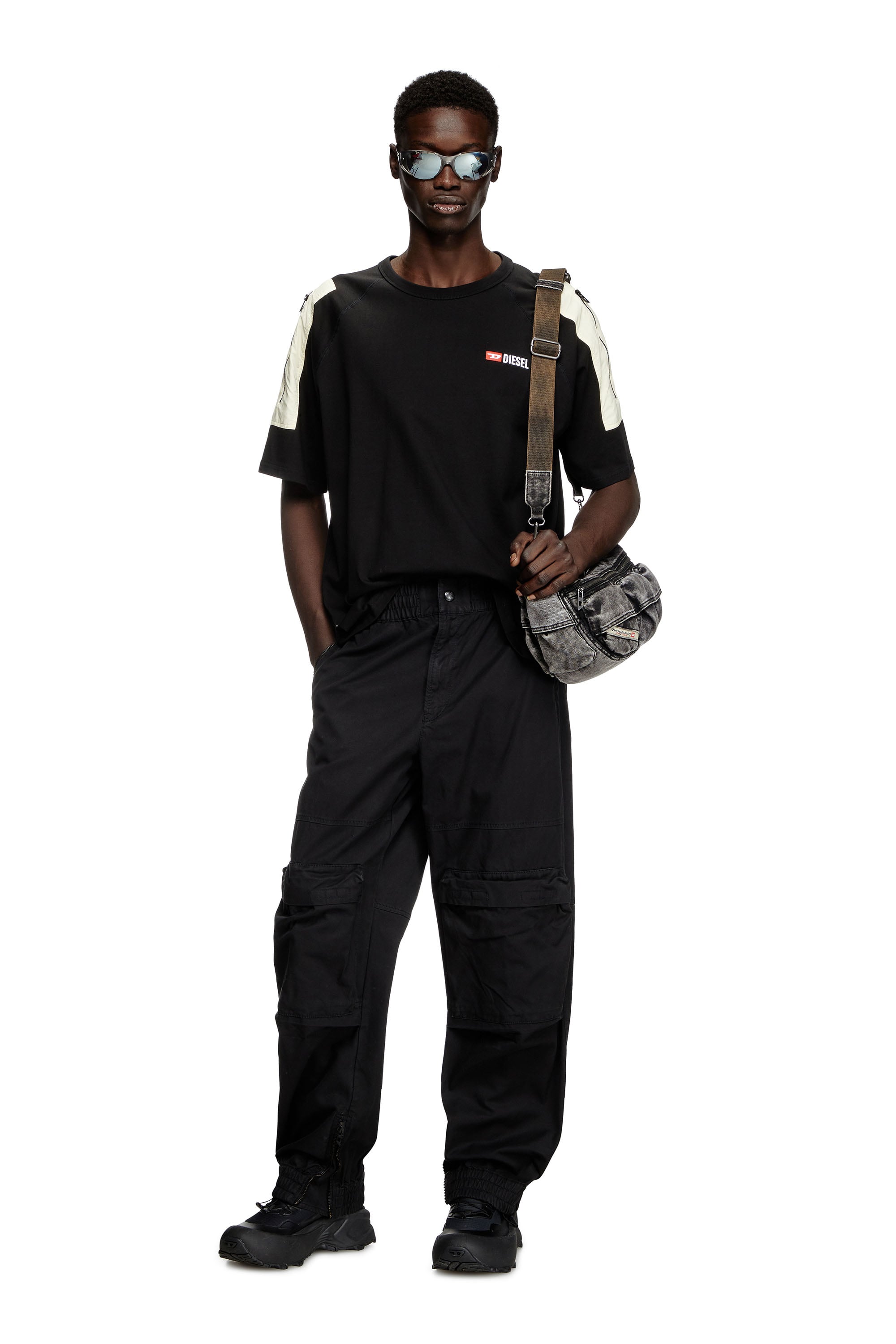 Diesel - P-BEECK, Pantalones cargo de sarga de algod&oacute;n Hombre in Negro - 1