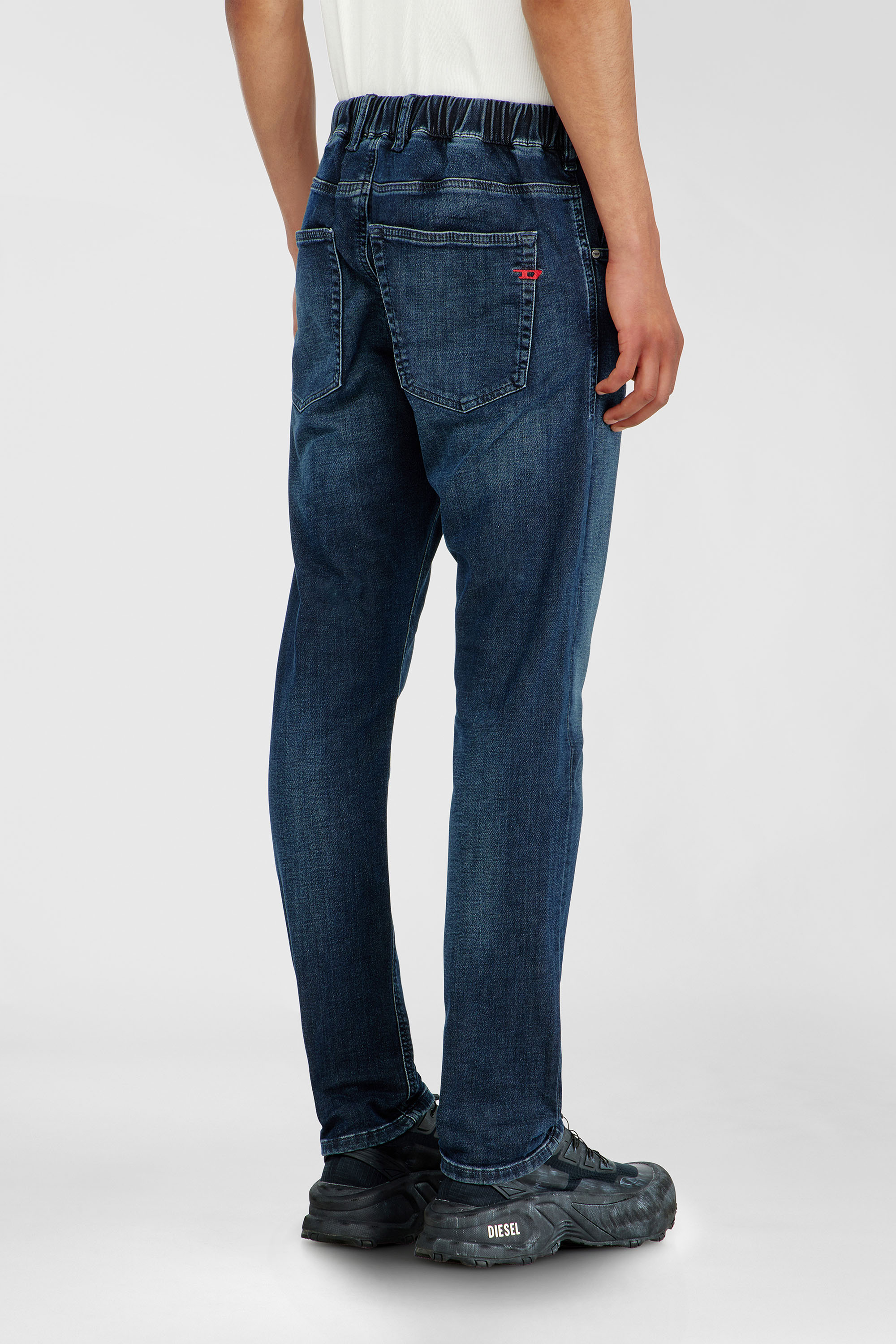 Diesel - Regular 2032 D-Krooley-BW Joggjeans&reg; 09P94 Hombre, Azul Oscuro - 3