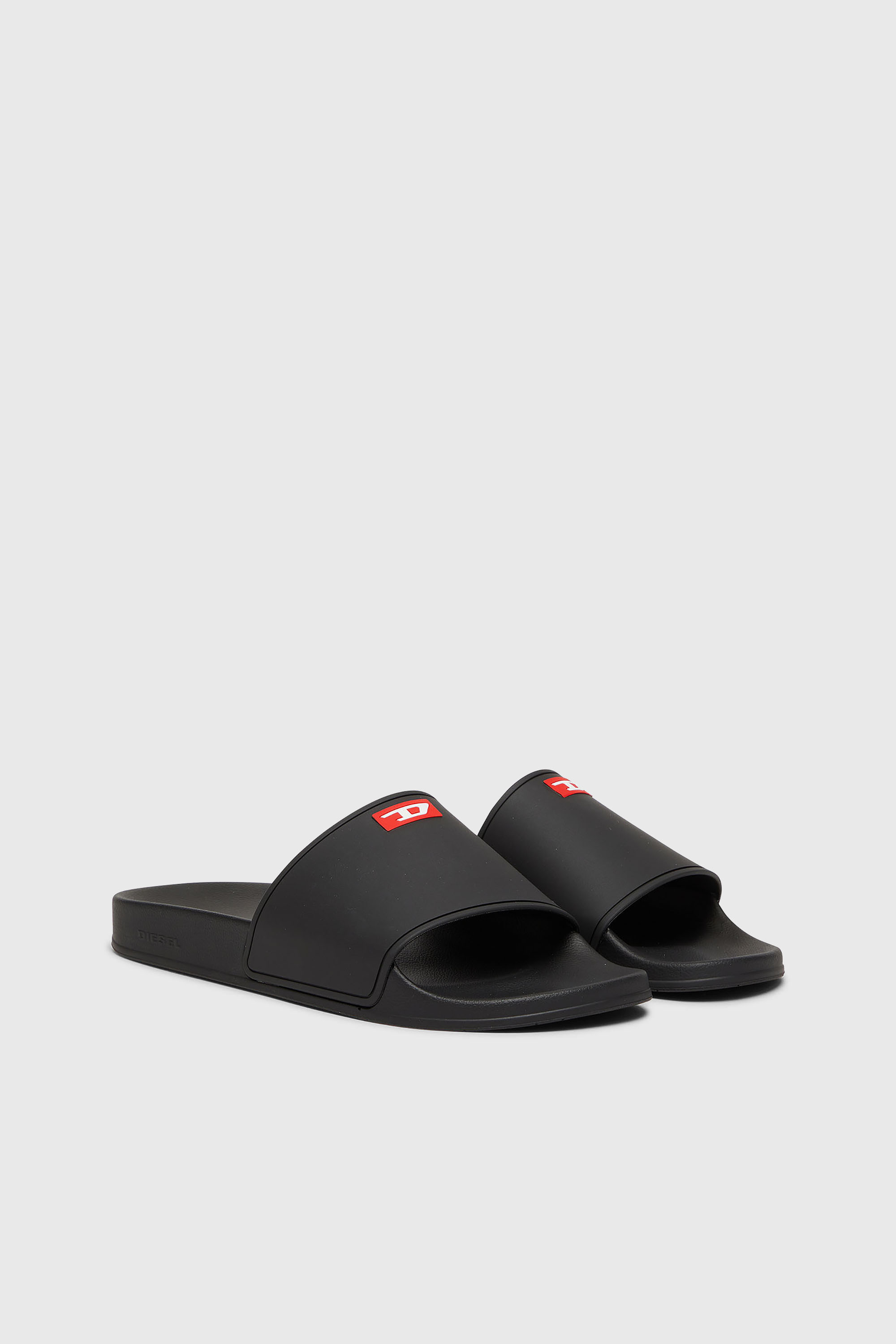 Diesel - SA-SWIM, Sa-Swim-Chanclas de piscina de goma con logotipo D Hombre in Negro - 2