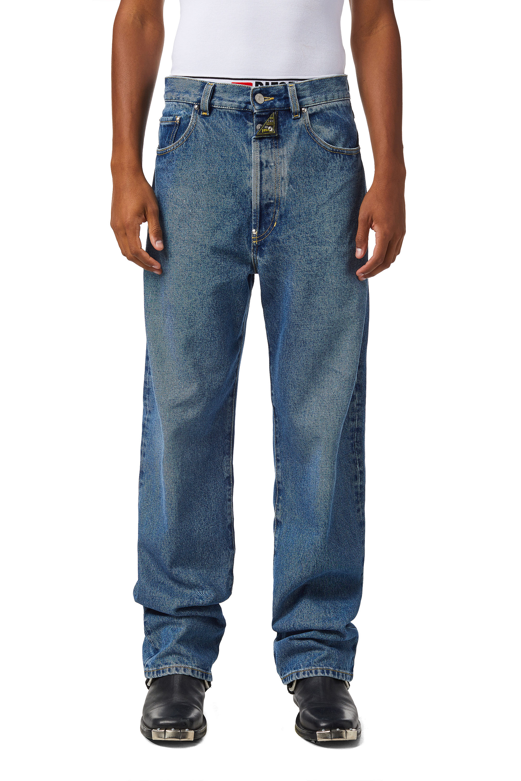 Diesel - DXD-2P2 0EHAQ Straight Jeans, Azul medio - Image 1