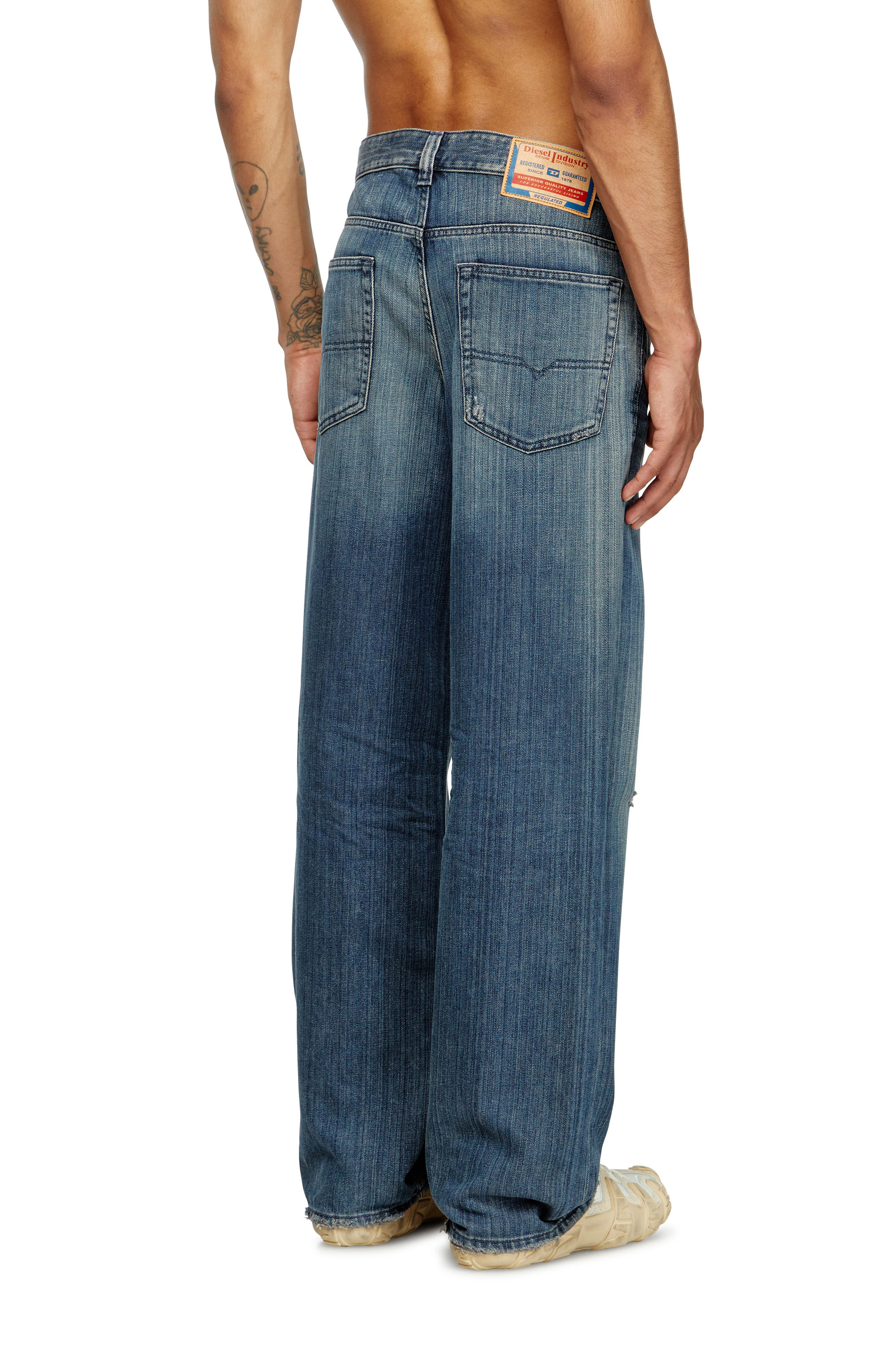 Diesel - Relaxed Jeans 2001 D-Macro 09M09 Hombre, Azul Oscuro - 4