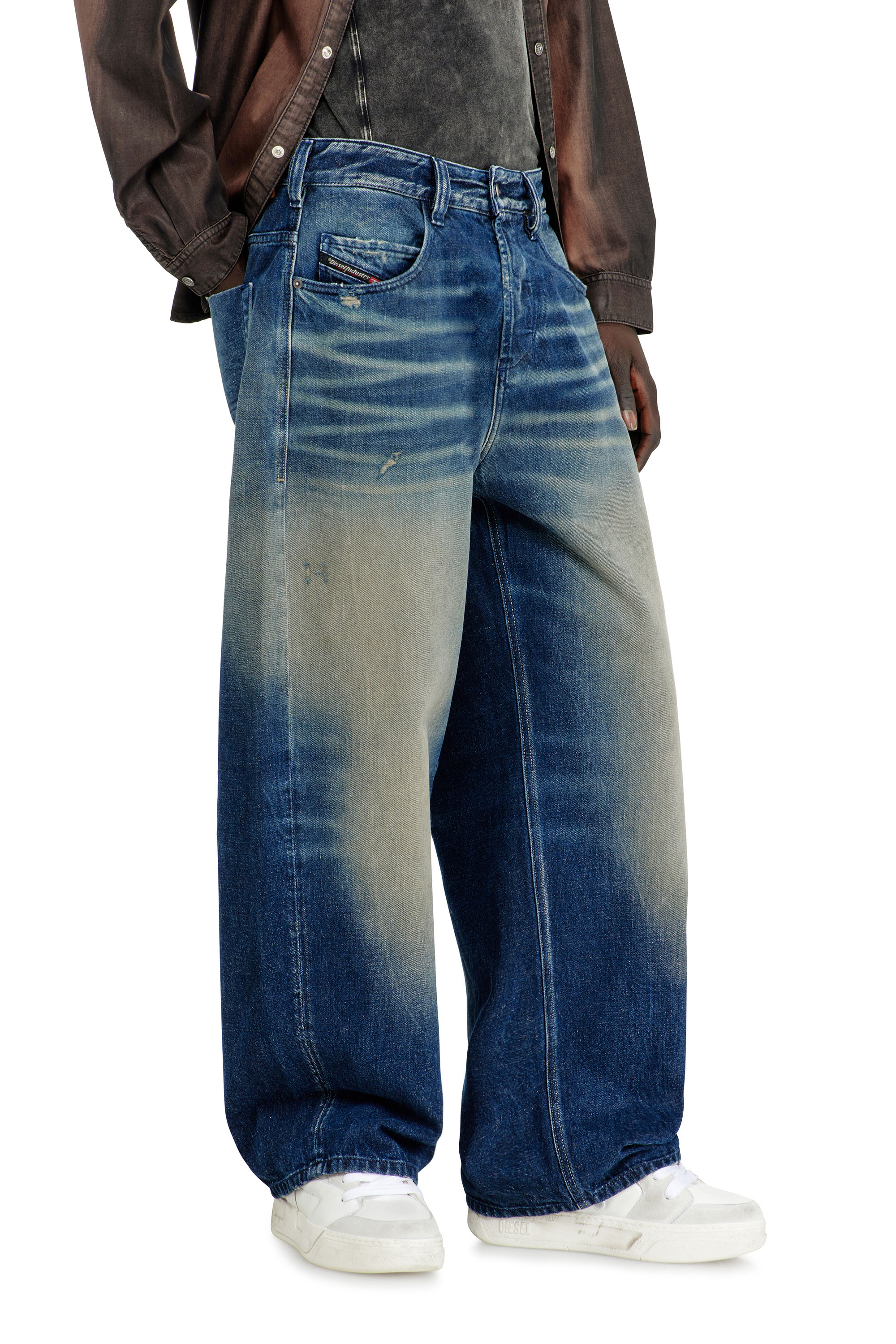 Diesel - Relaxed Jeans 1997 D-Enim-M 007DQ Unisex, Azul Oscuro - 9