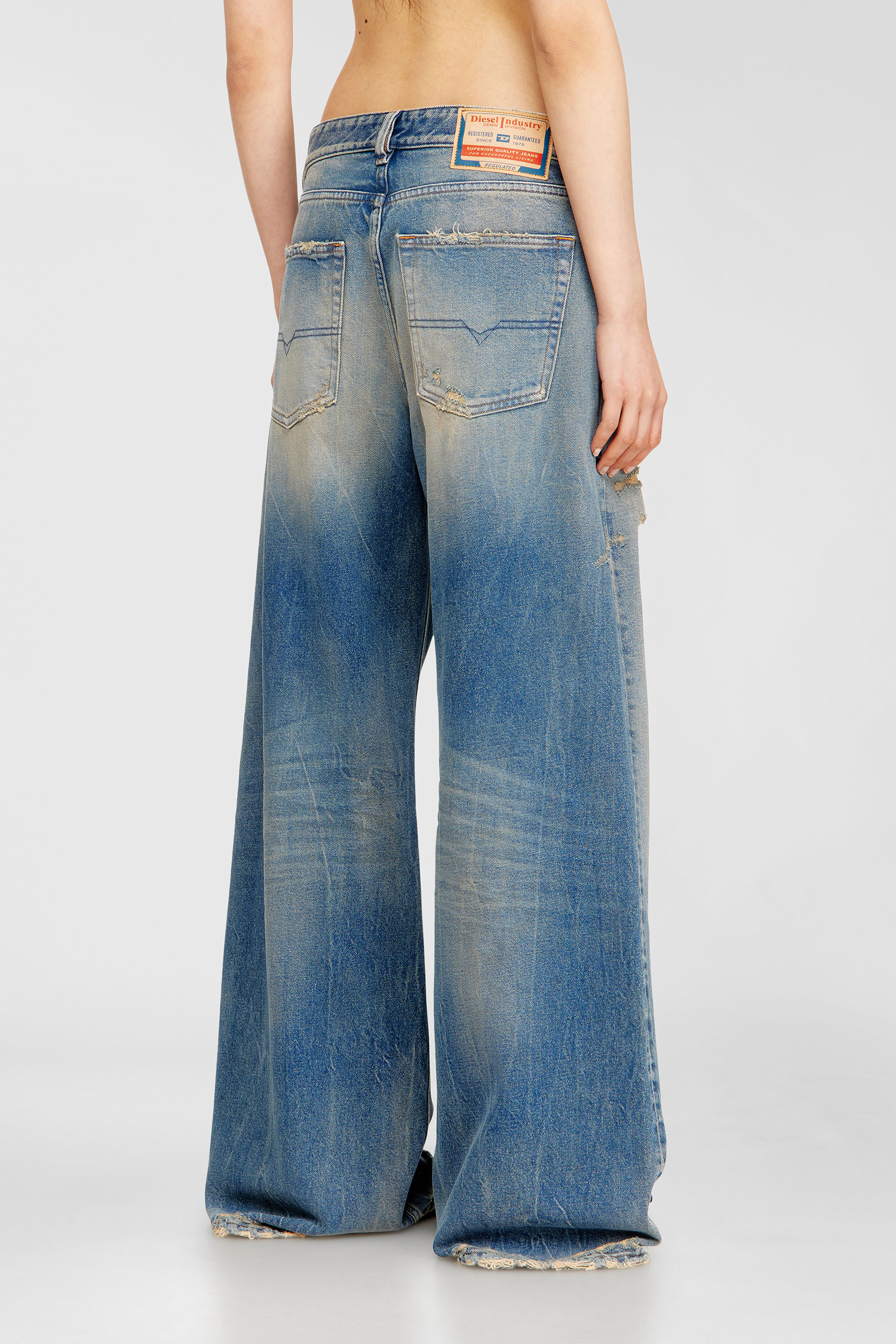 Diesel - Relaxed Jeans 1996 D-Sire 09N29 Unisex, Azul medio - 3