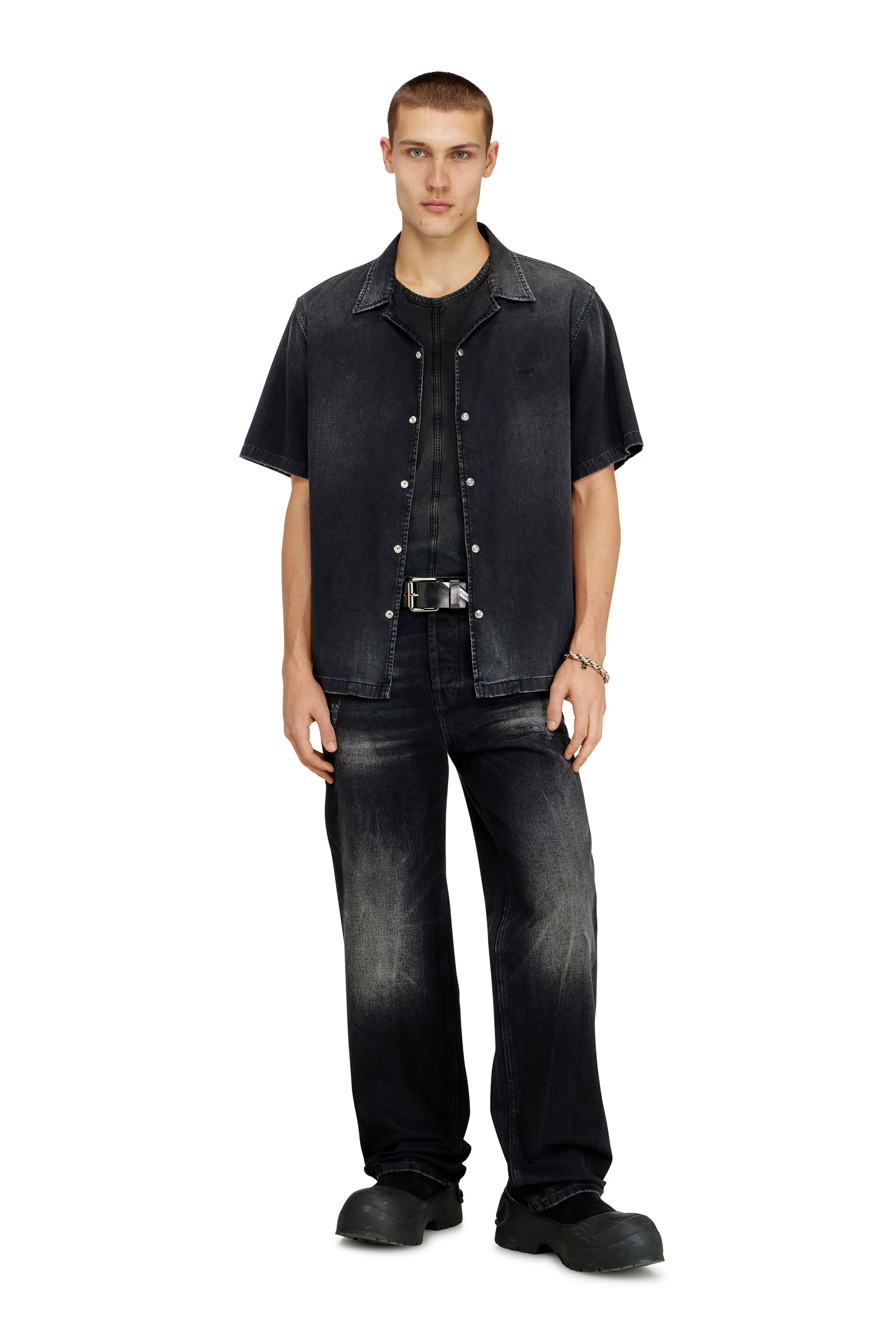 Diesel - D-NABIL-D, Camisa vaquera de manga corta Hombre in Negro - 2