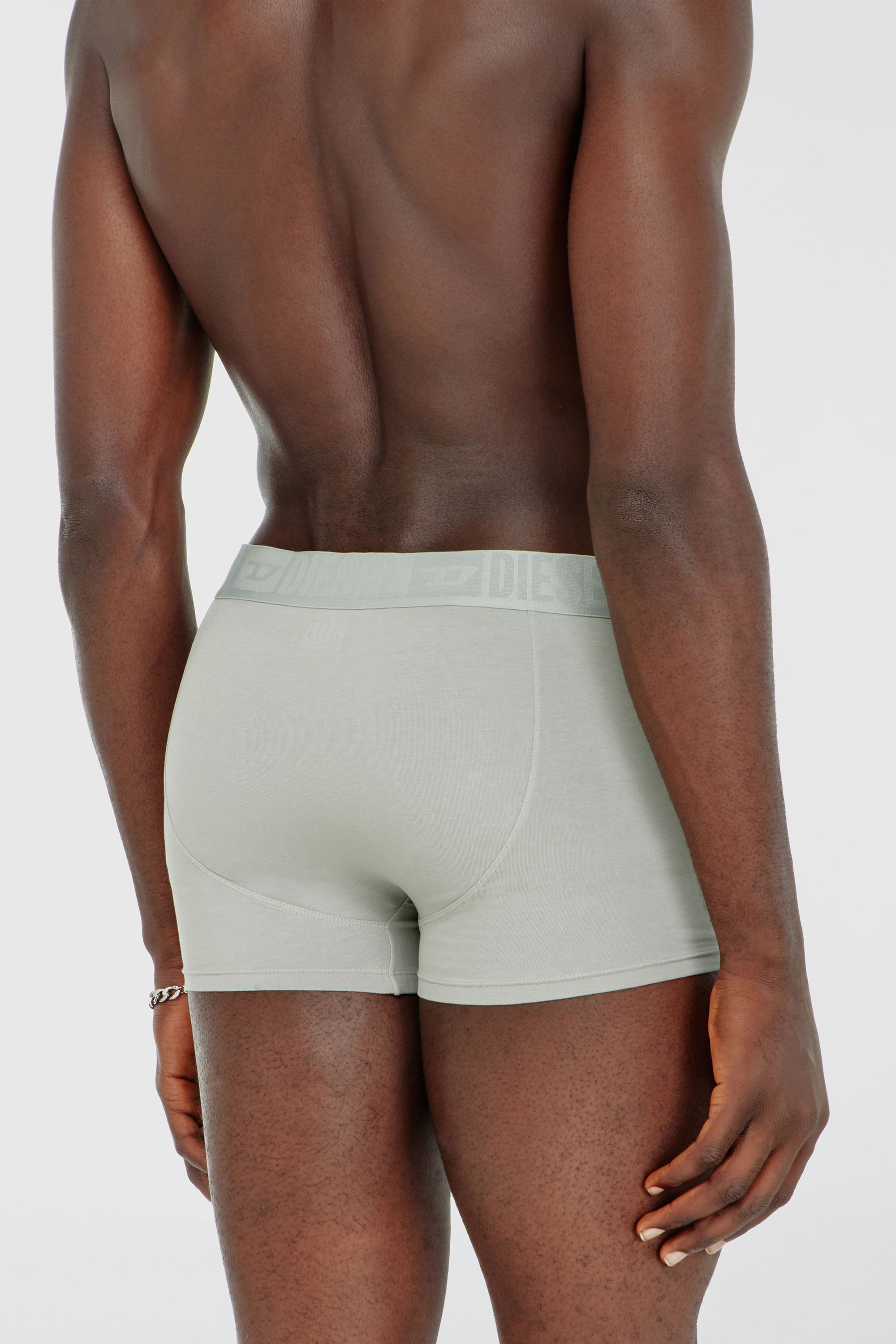 Diesel - MIKE-D-CORE-3PACK, Paquete de tres b&oacute;xers de algod&oacute;n el&aacute;stico con pretina tonal Hombre in Gris - 4