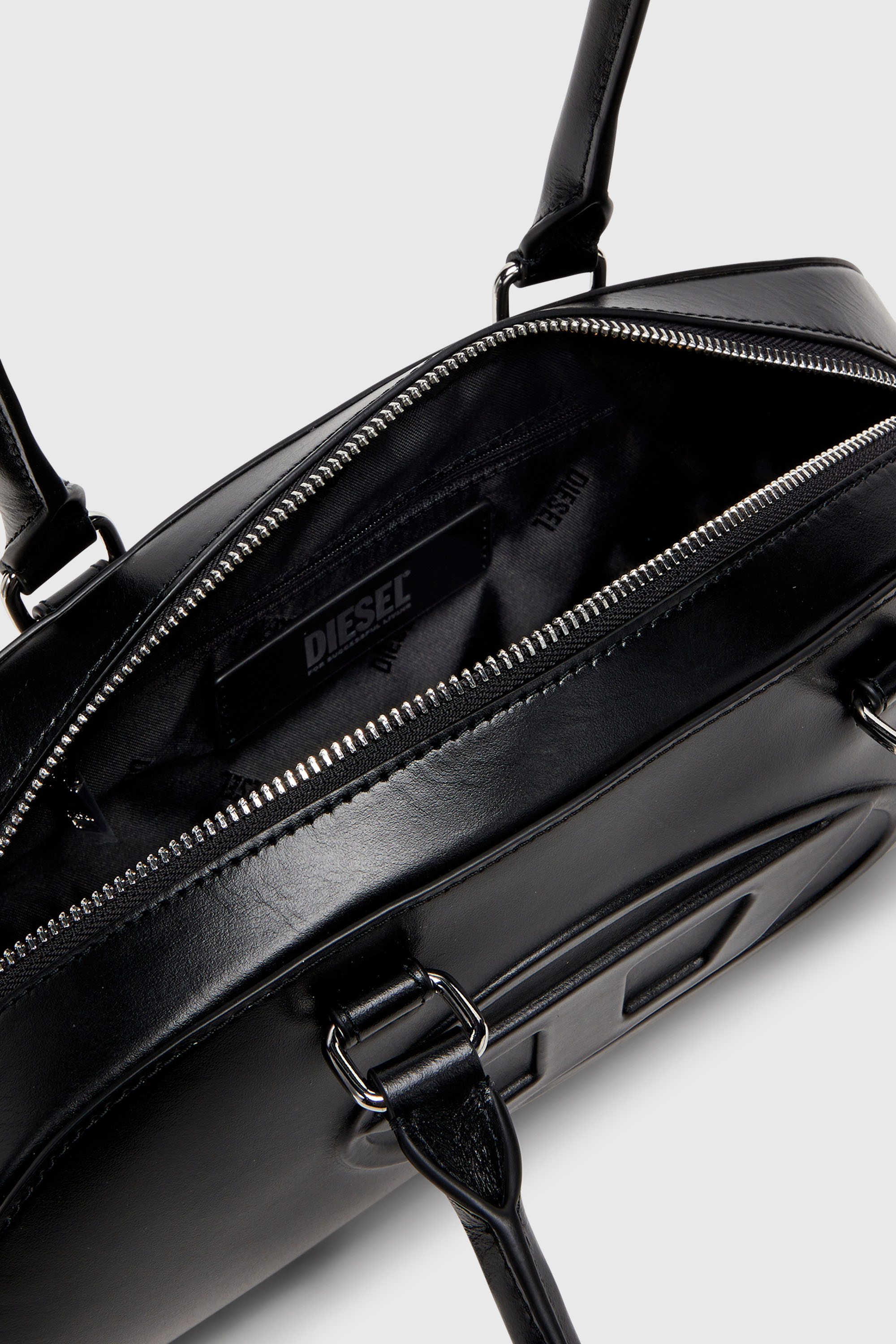 Diesel - 1DR DOME SHOULDER EW, 1DR Dome - Bolso bowling alargado en piel Mujer in Negro - 3