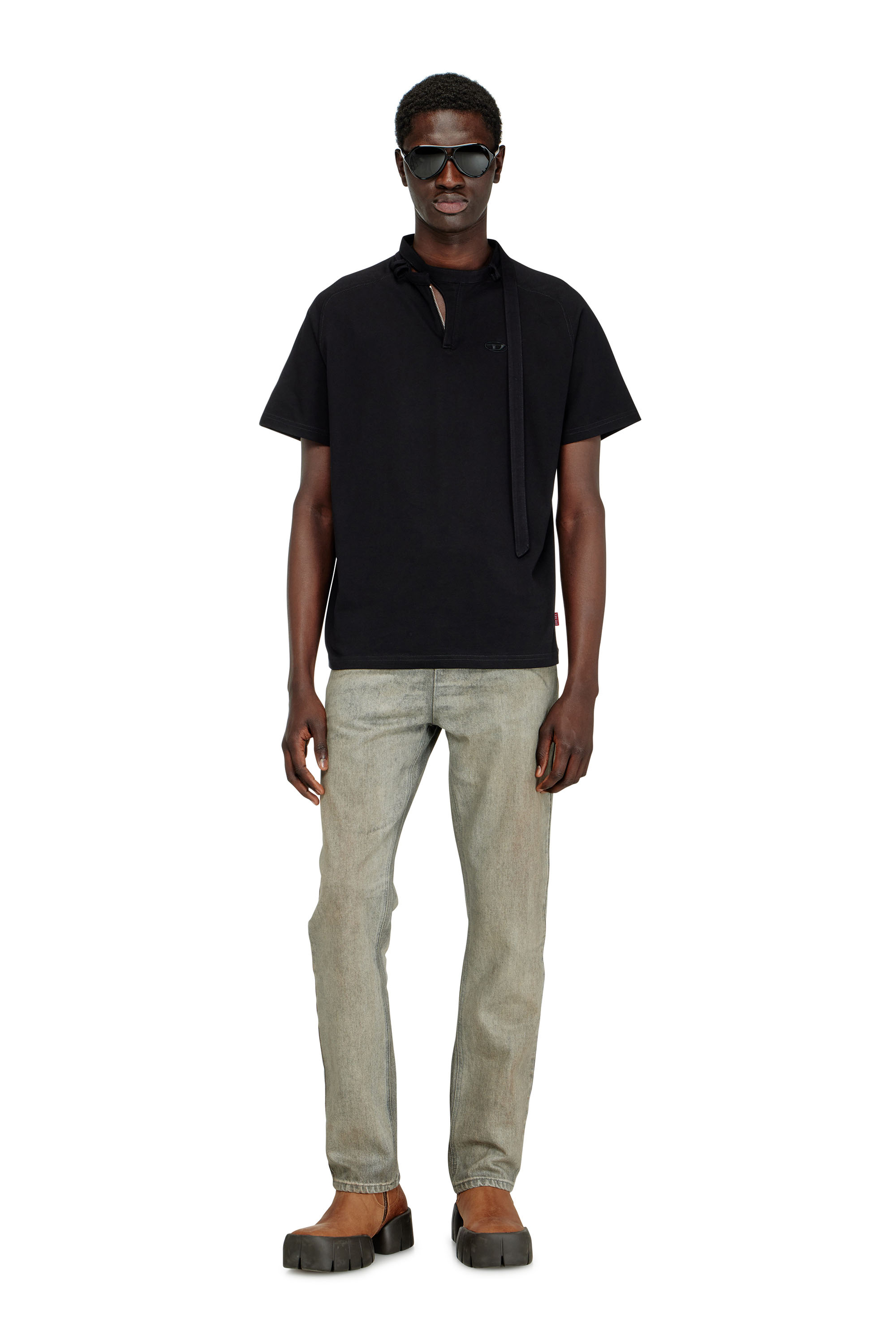 Diesel - T-KAUKO, Camiseta con tira de cuello biker Hombre in Negro - 1