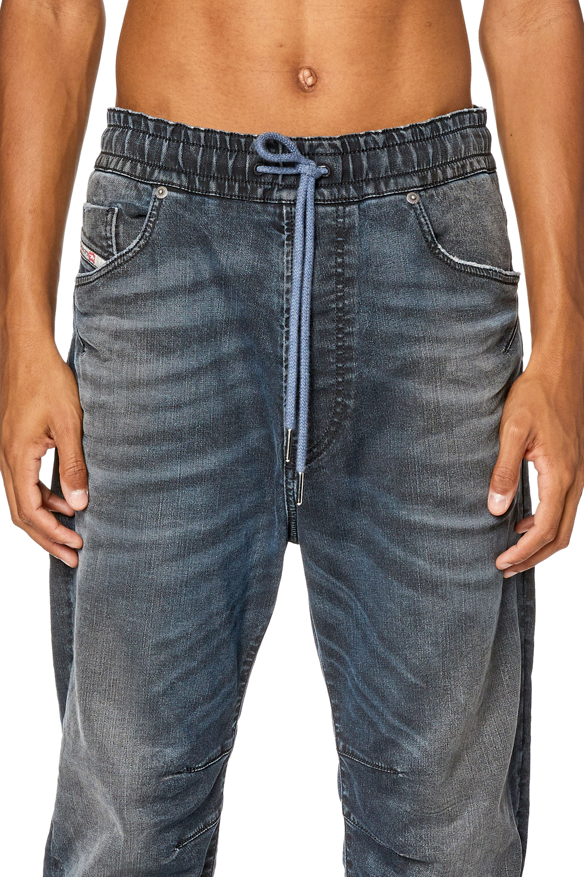 Diesel - Tapered D-Amage JoggJeans® 068EX, Azul Oscuro - Image 4