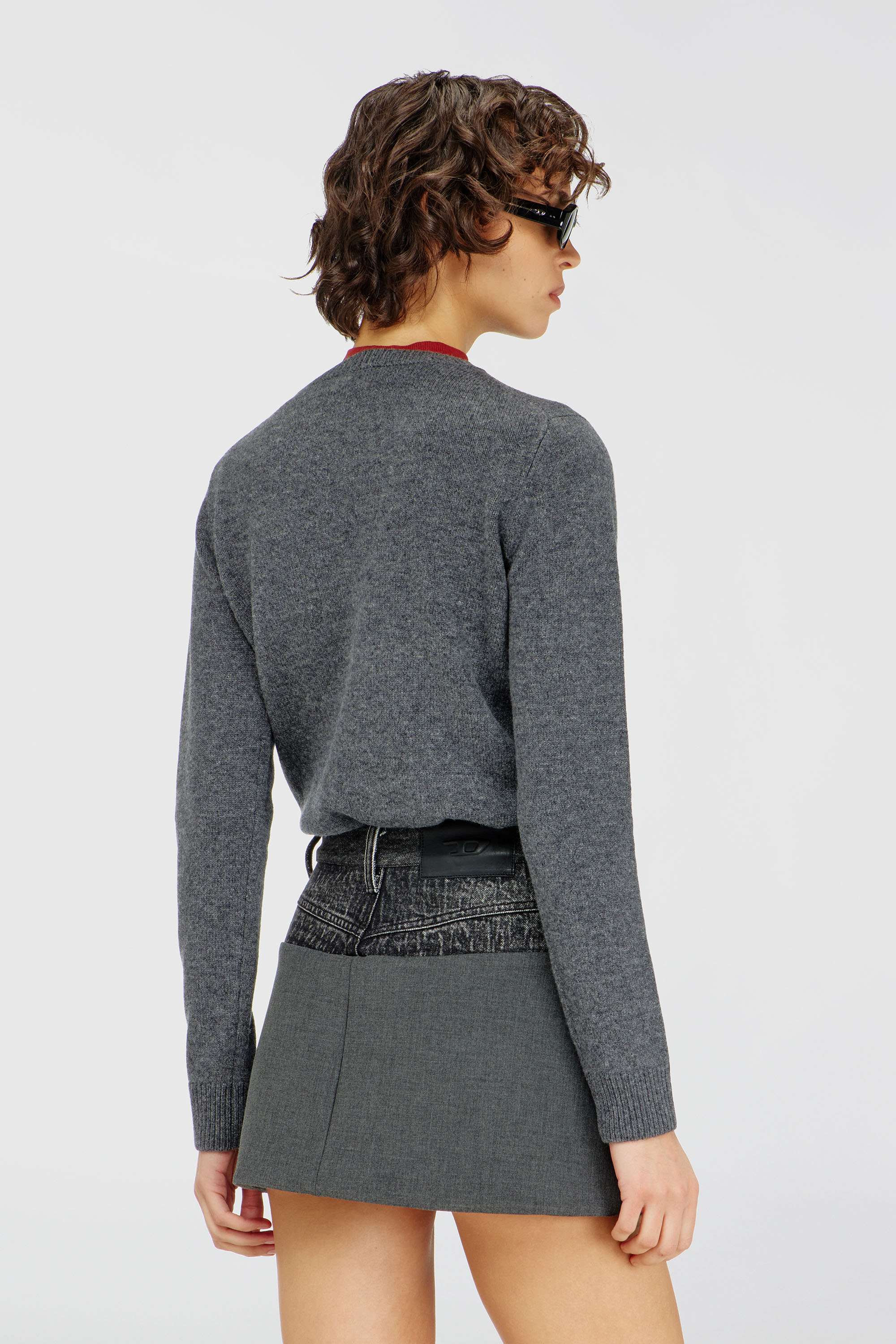 Diesel - M-IMARA, Jersey de lana con logo bordado en el cuello Mujer in Gris - 4
