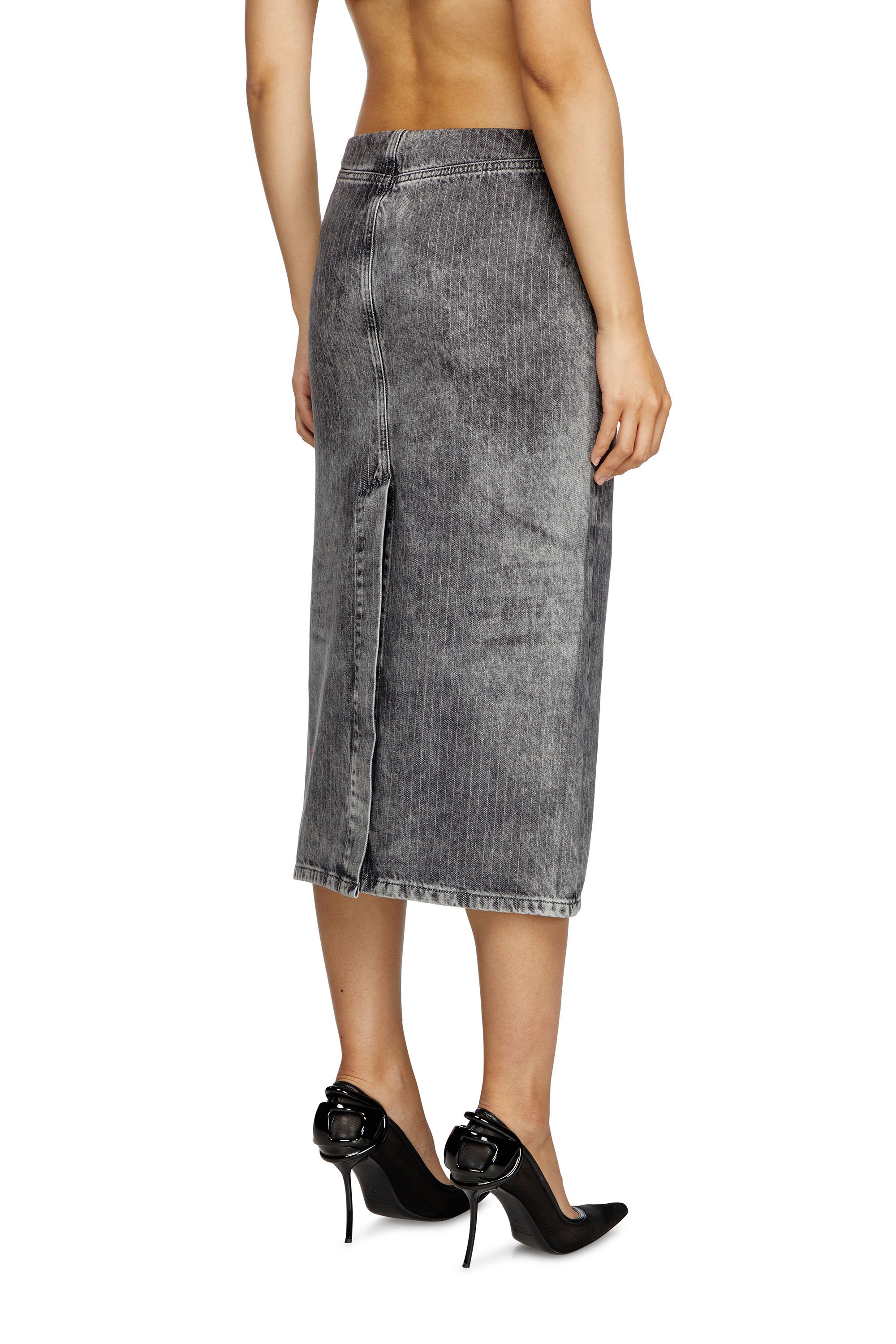 Diesel - DE-PRA-S4, Falda midi de denim a rayas finas Mujer in Gris - 4