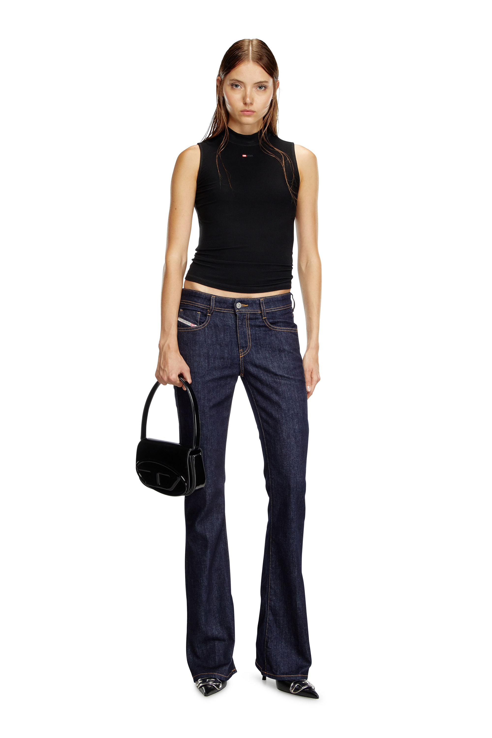 Diesel - Bootcut and Flare Jeans 1969 D-Ebbey Z9B89, Mujer Bootcut y Flare Jeans - 1969 D-Ebbey in Azul marino - Image 4