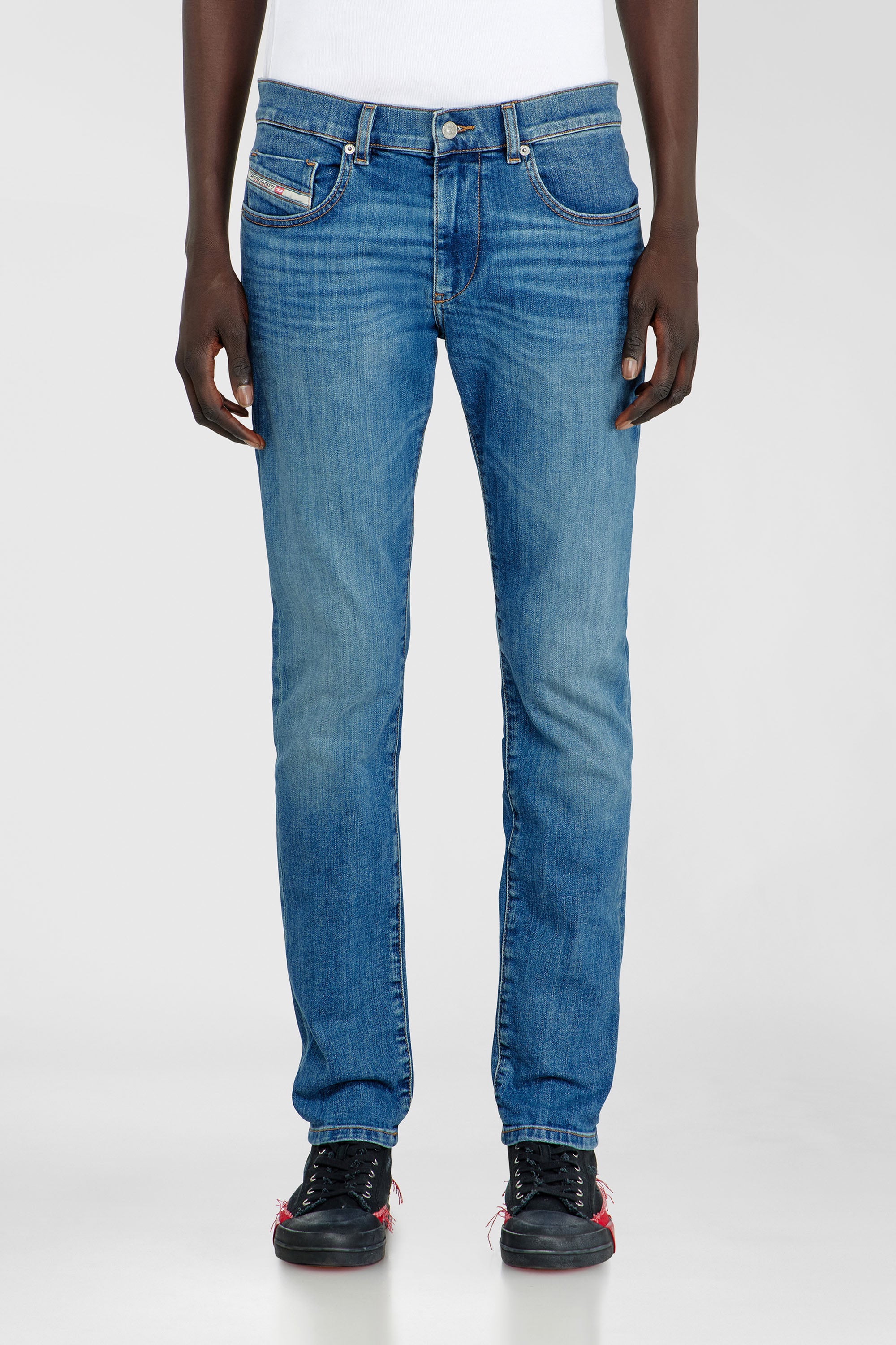 Diesel - Slim Jeans 2019 D-Strukt 0KIAL Hombre, Azul Claro - 1