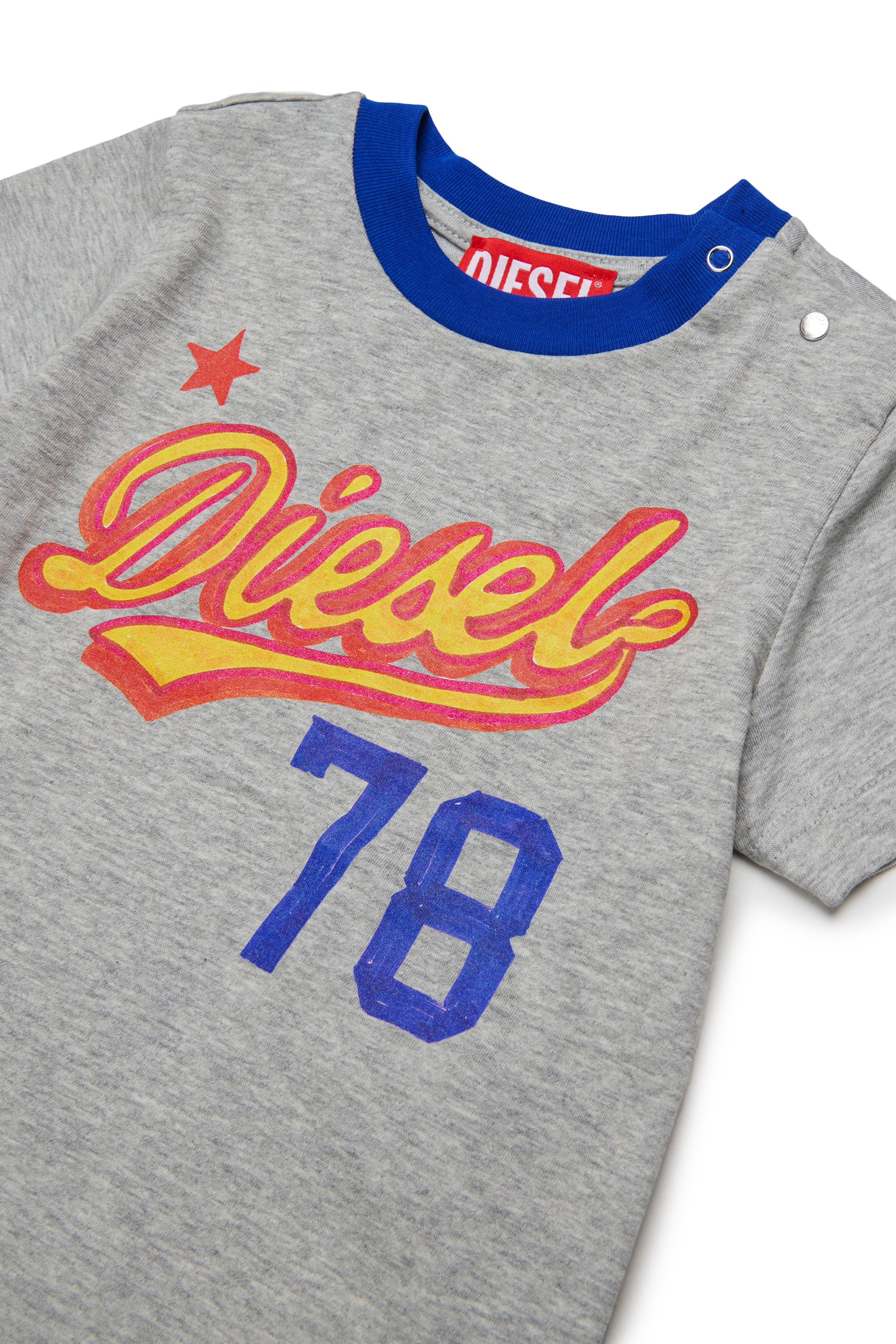 Diesel - TURSIB, Camiseta de algod&oacute;n con estampado de logo retro Hombre in Gris - 3