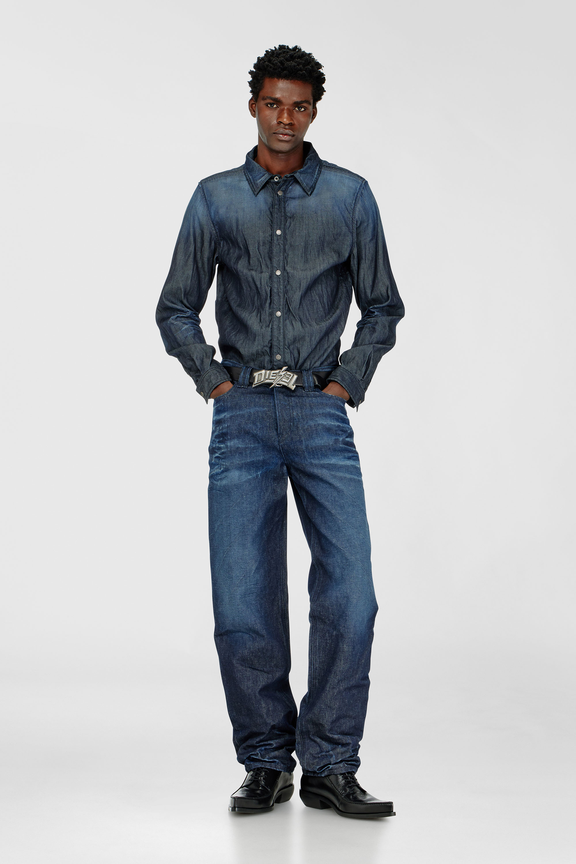 Diesel - Regular Jeans 1991 D-Voeed 007GF Hombre, Azul Oscuro - 1