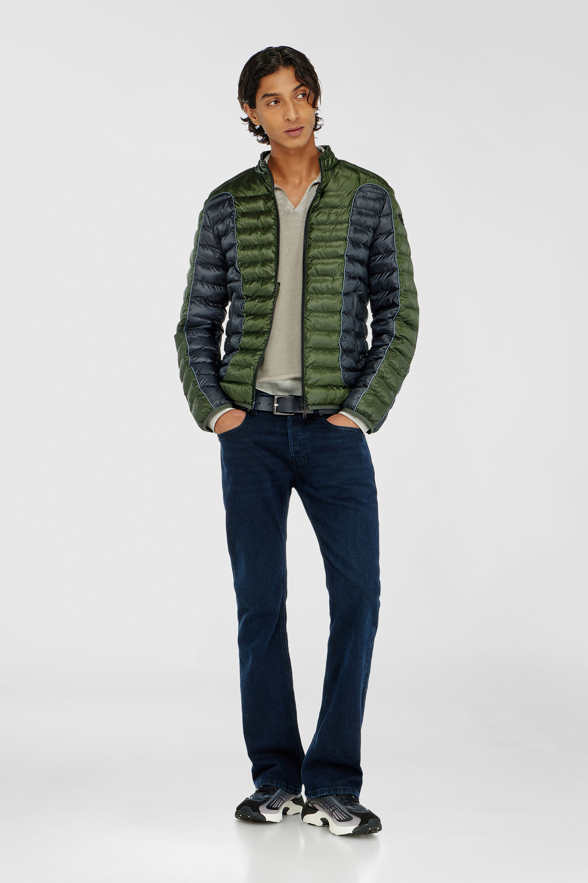 Diesel - W-PILOT-BLOCK, Chaqueta acolchada estilo biker con dise&ntilde;o a bloques de color Hombre in Multicolor - 2