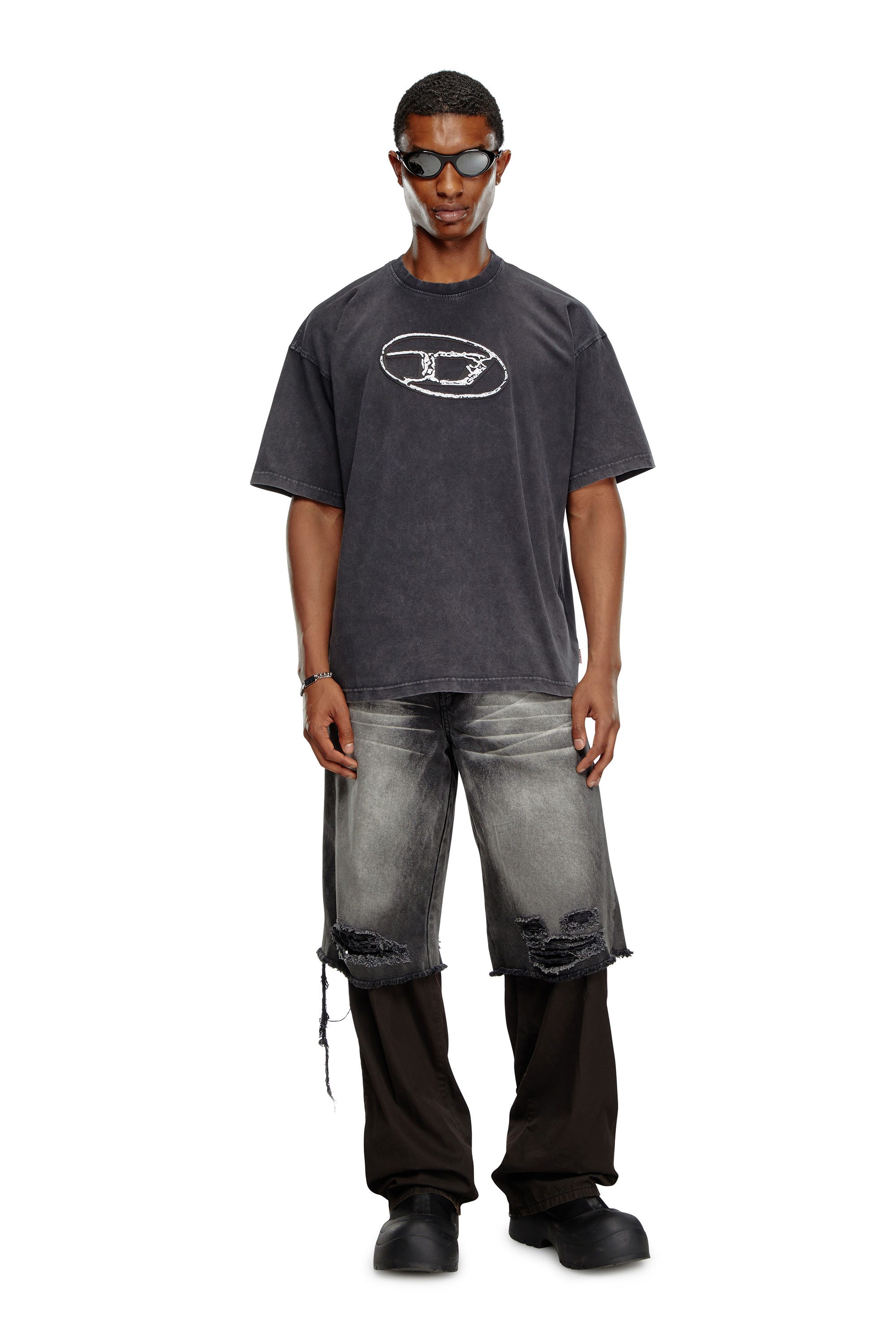 Diesel - T-BOXT-Q22, Hombre Camiseta desteñida con estampado Oval D in Negro - Image 3