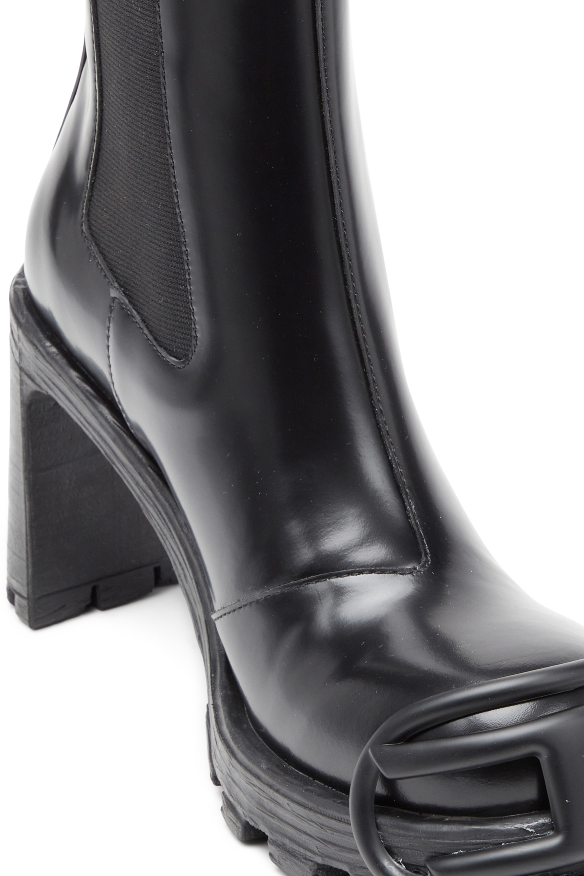 Diesel - D-HAMMER CH D W, D-Hammer-Botas de tacón alto con placa Oval D Mujer in Negro - 5