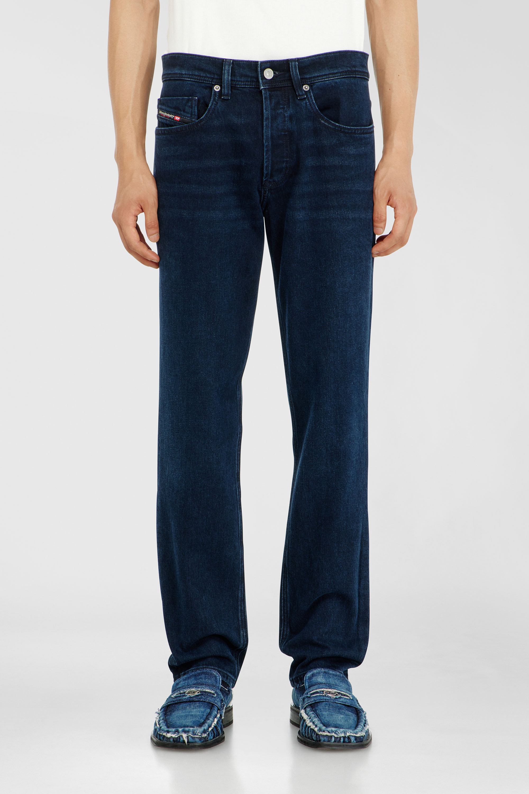 Diesel - Regular Jeans 2023 D-Finitive 0KBBJ Hombre, Azul Oscuro - 4