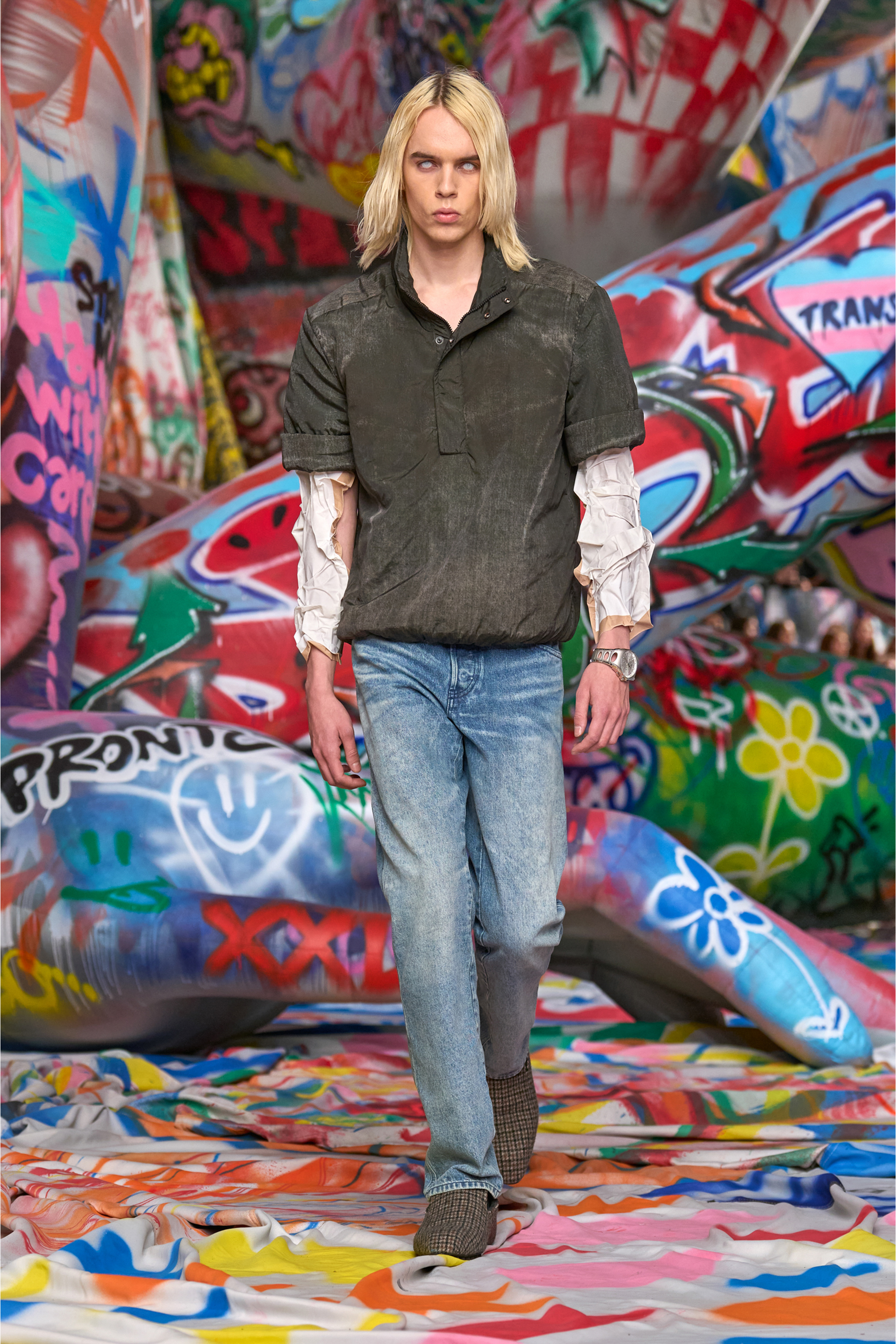 Diesel - J-VALOIS, Chaqueta de manga corta en nylon con efecto denim Hombre in Negro - 3