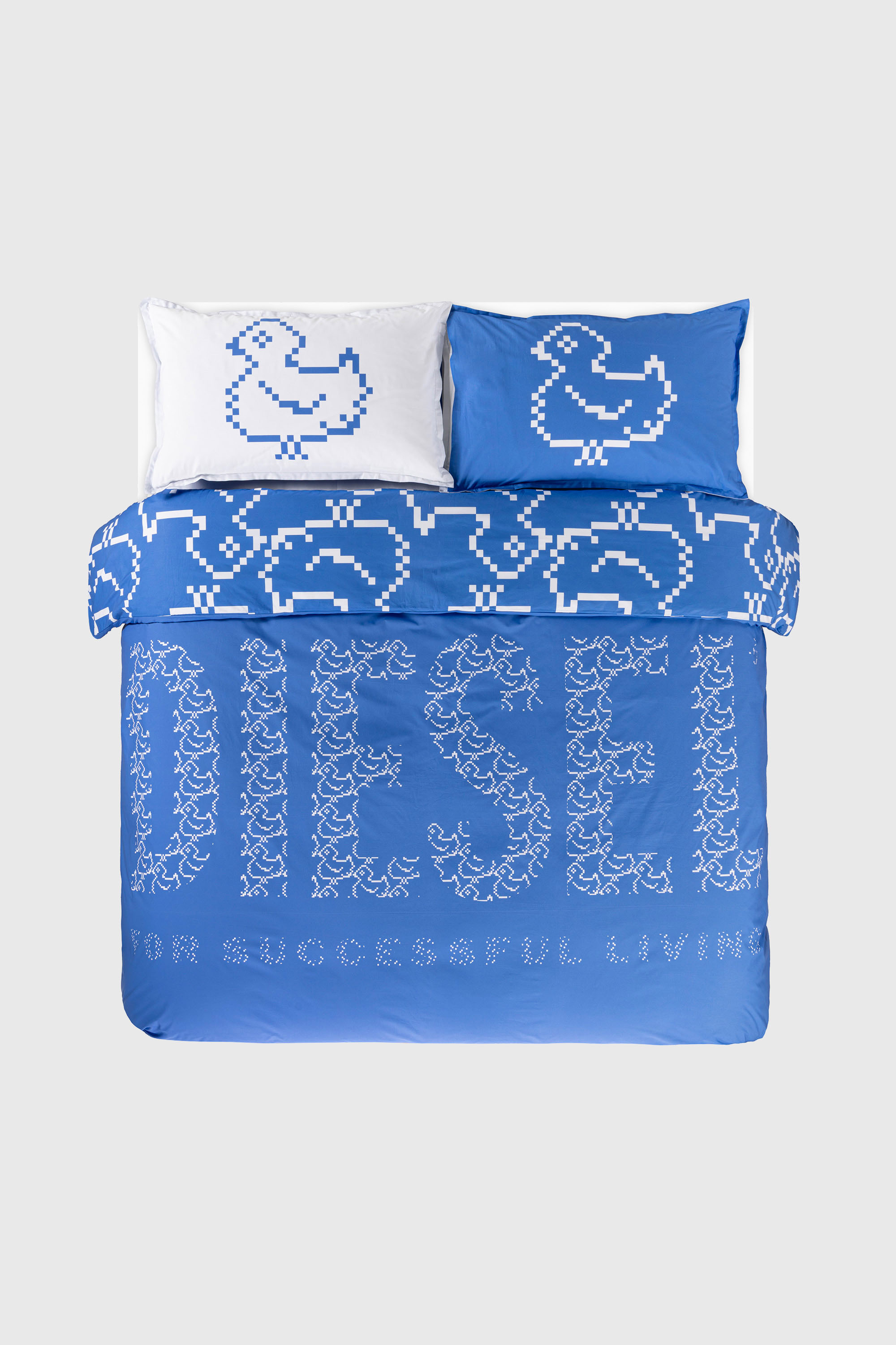 Diesel - 1018141  PIXEL DUCKS BLUE PERCALE DUVET, Juego de funda n&oacute;rdica de percal para cama queen size Unisex in Azul marino - 1