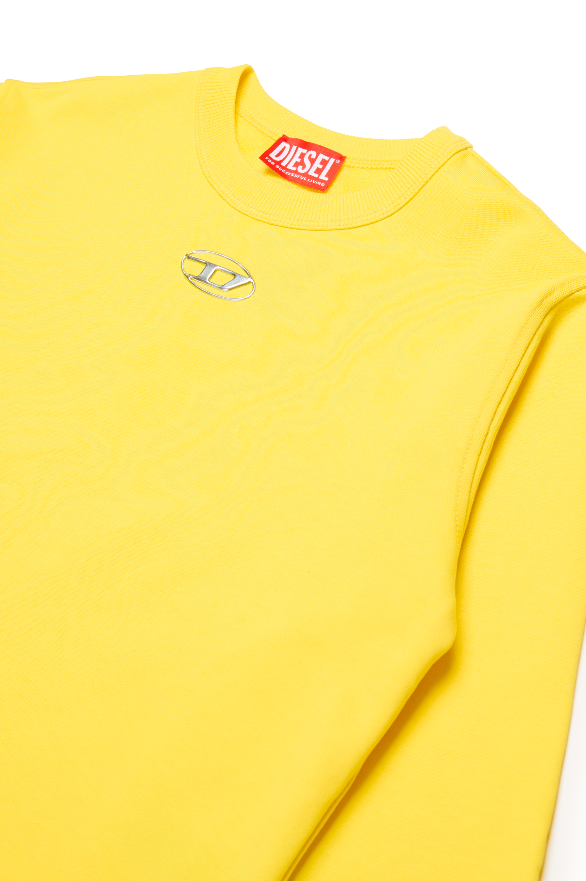 Diesel - SMACSISOD OVER, Sudadera con logotipo Oval D de aspecto metálico Hombre in Amarillo - 3