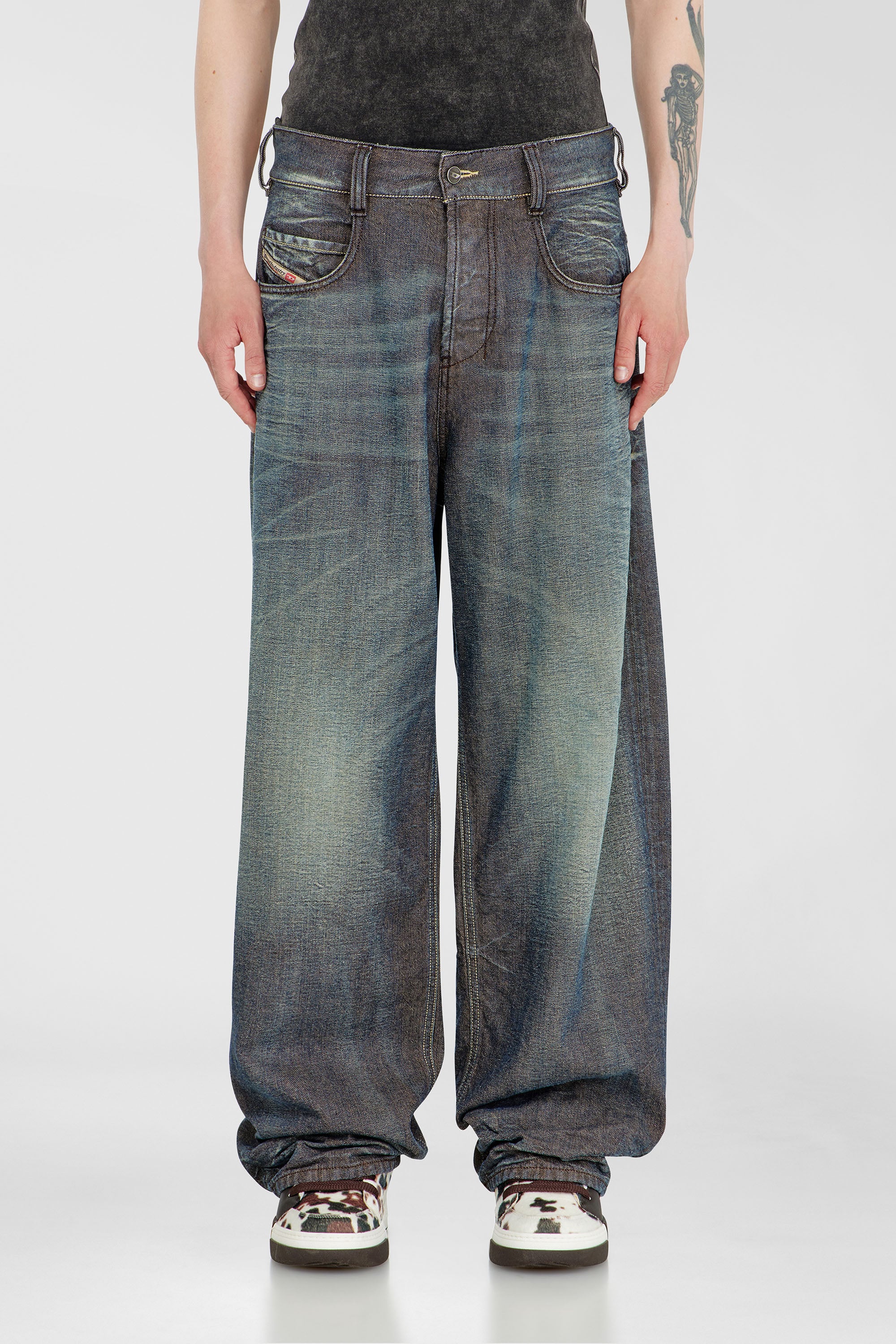 Diesel - Relaxed Jeans 1997 D-Enim-M 007EM Unisex, Azul Oscuro - 1