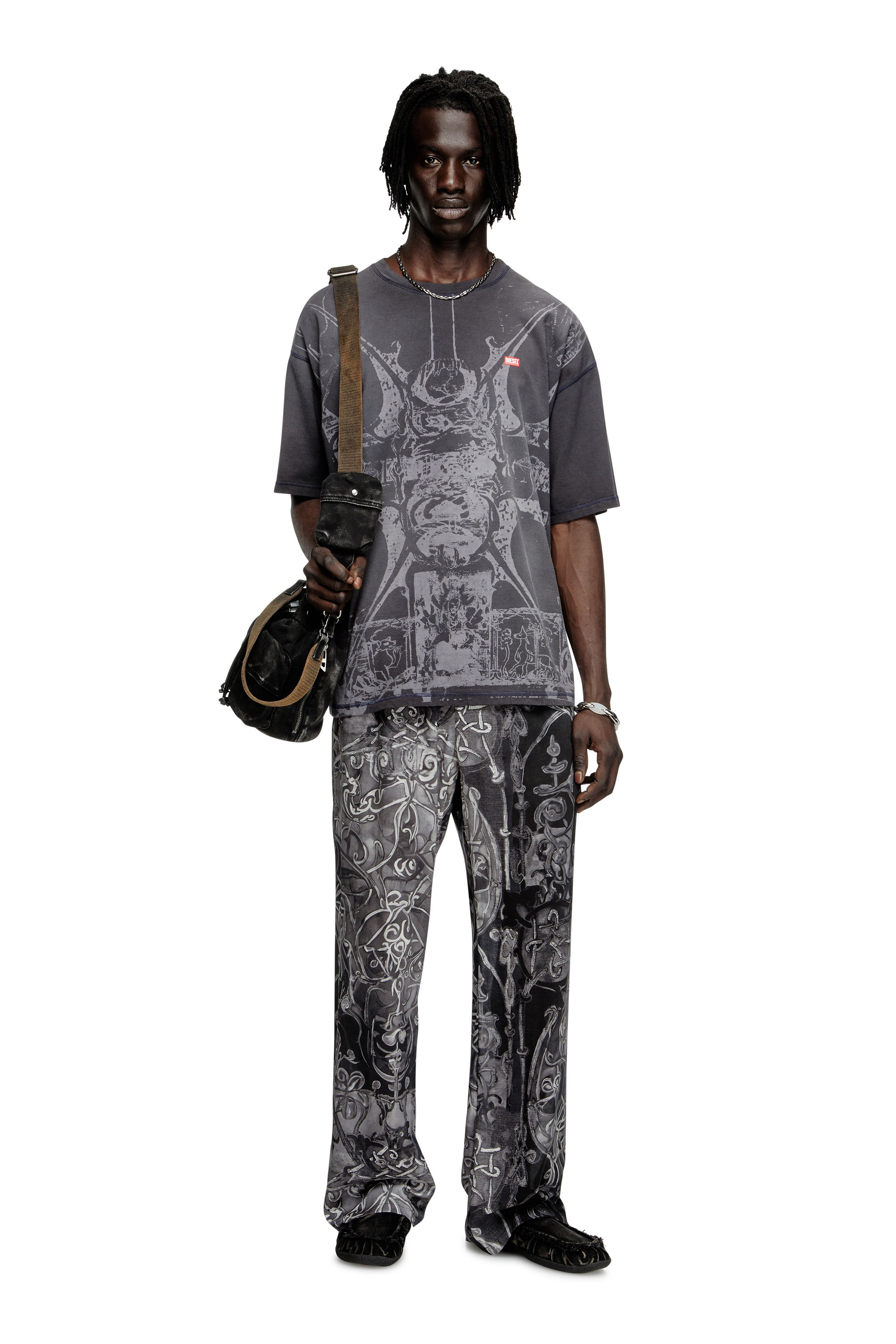 Diesel - T-BOXT-T13, Camiseta con estampado medieval a tono Hombre in Negro - 2