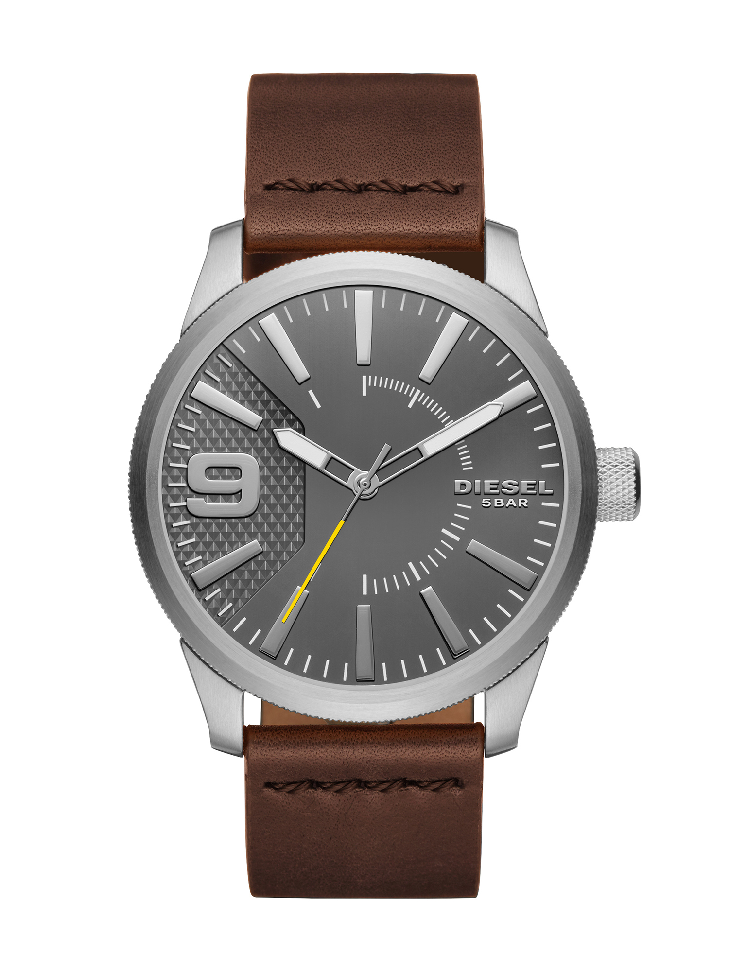 DZ1802 Hombre: Reloj con correa en piel marrón oscuro, 46 mm