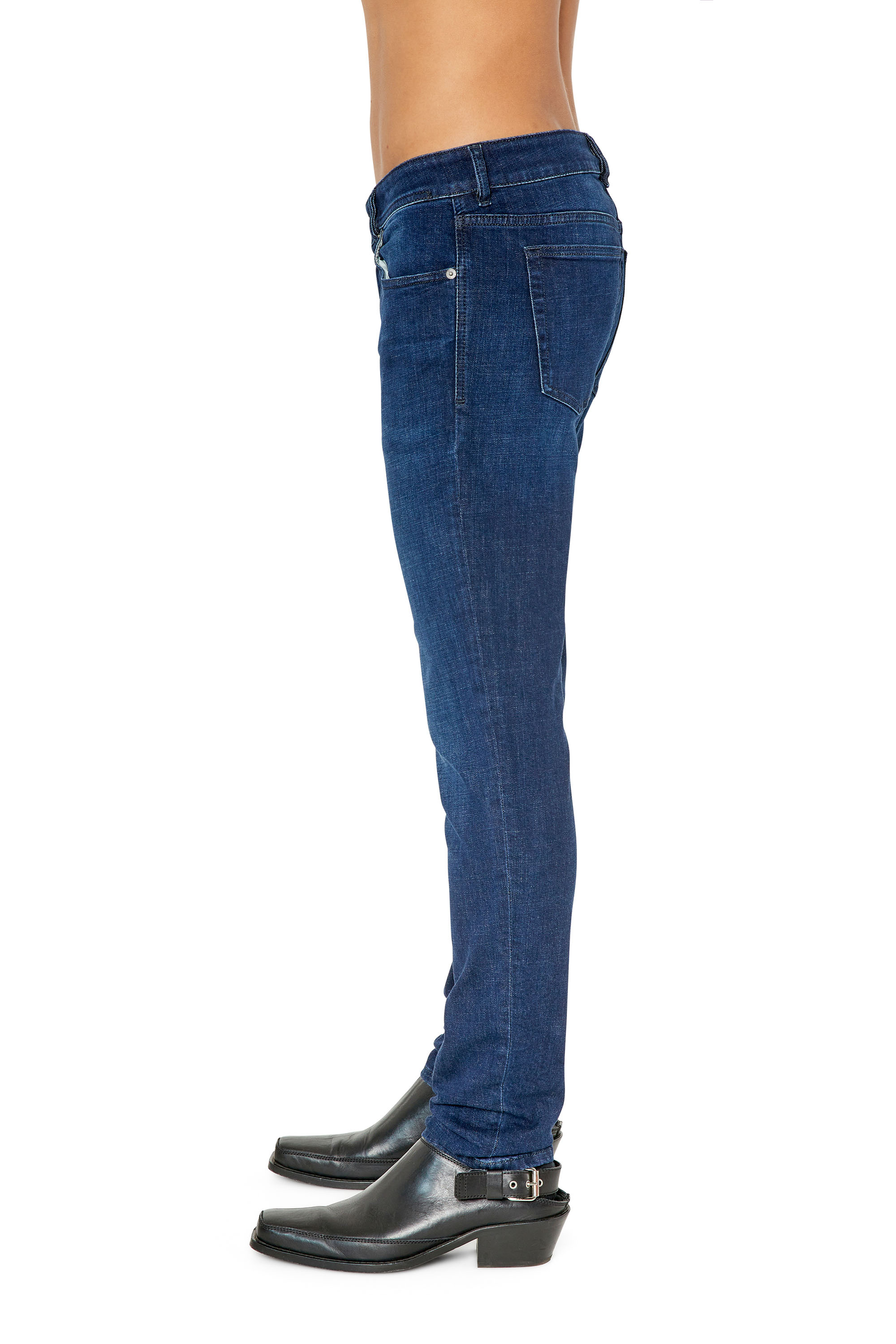 Diesel - 1979 Sleenker 09E96 Skinny Jeans, Azul Oscuro - Image 4