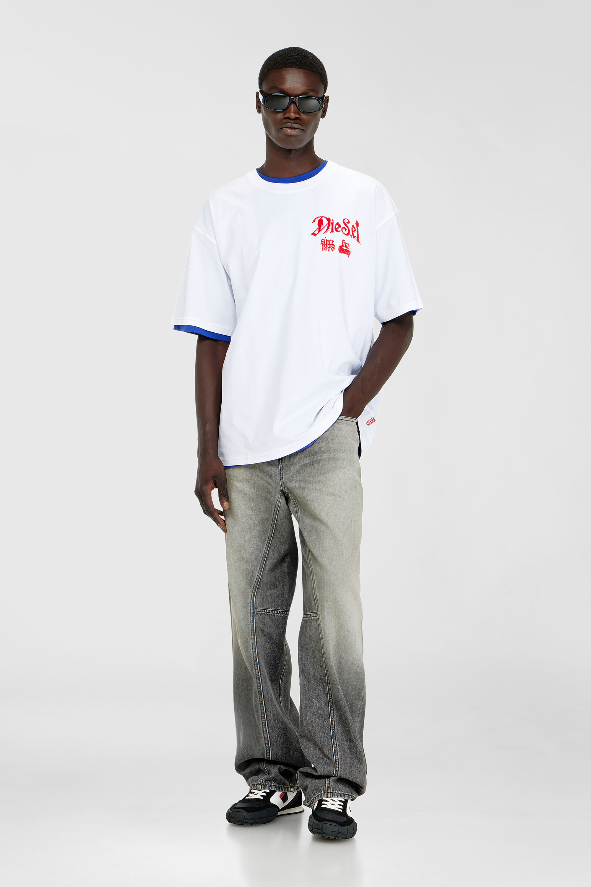 Diesel - T-BOXT-AA2, Camiseta de algod&oacute;n con gr&aacute;fico flocado Hombre in Blanco - 2