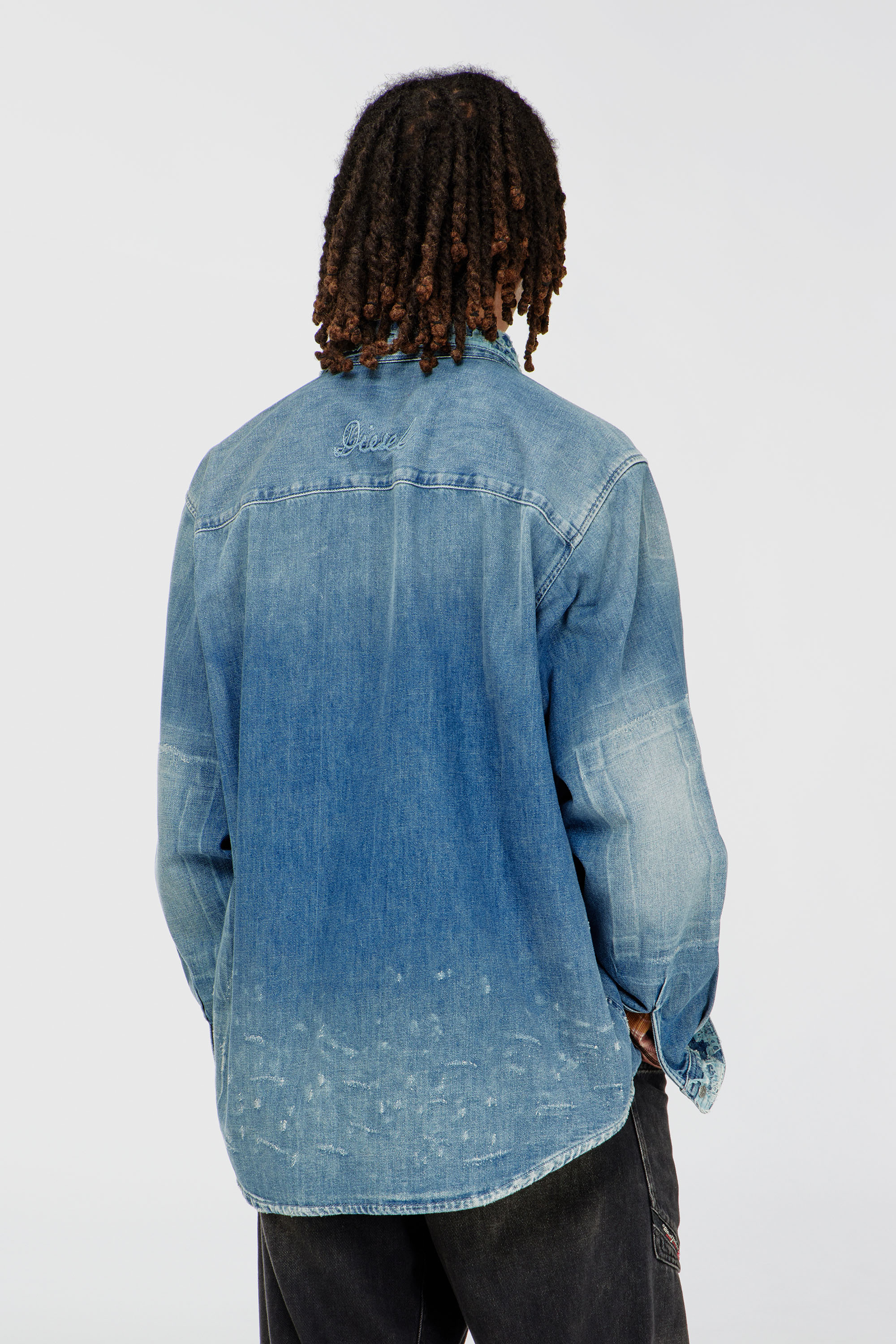 Diesel - D-SIMPLY, Camisa de denim con efecto patch desgastado Hombre in Azul marino - 4