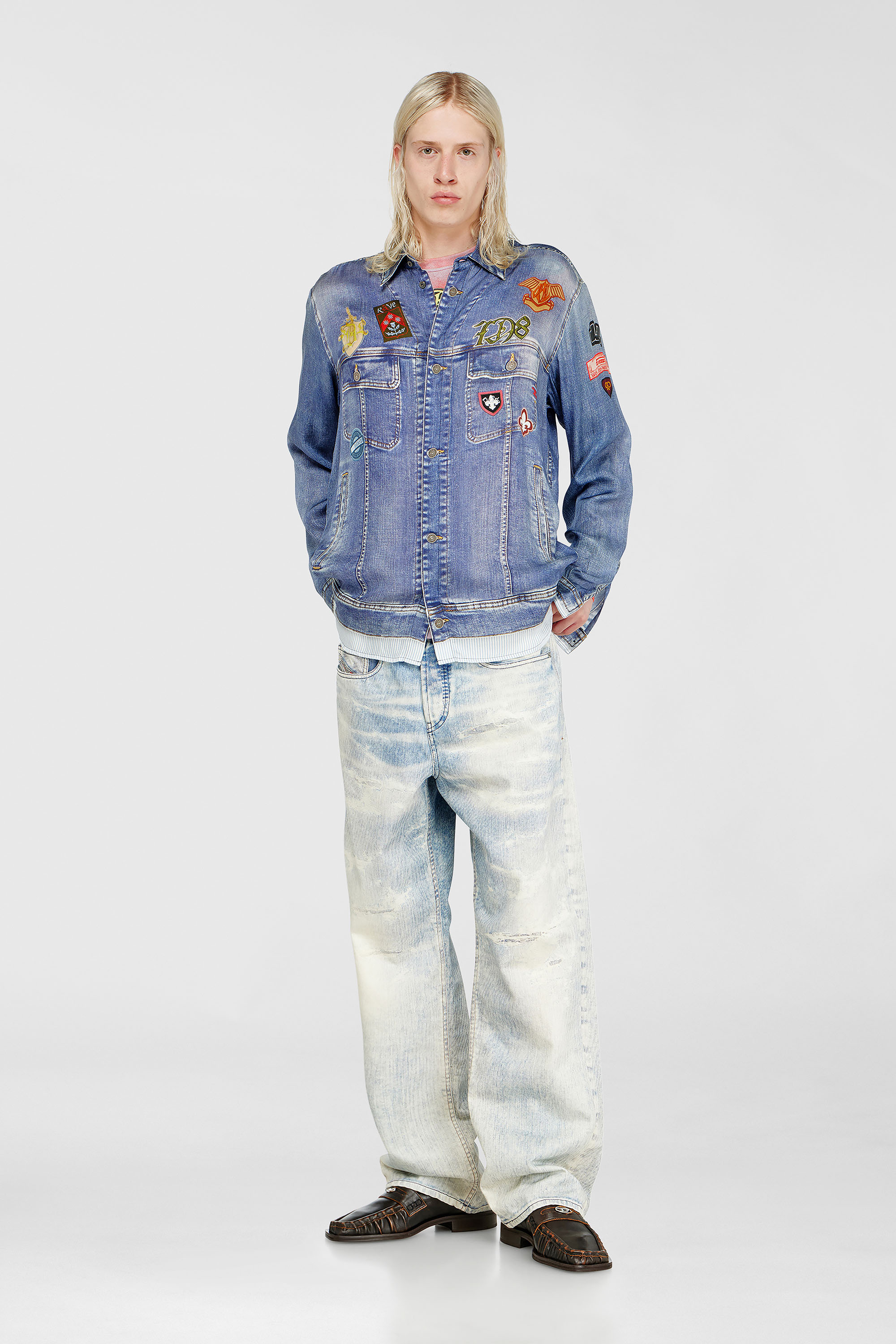 Diesel - S-SIMPLY-PATCH, Camisa satinada con estampado denim trompe-l'oeil Hombre in Azul marino - 2