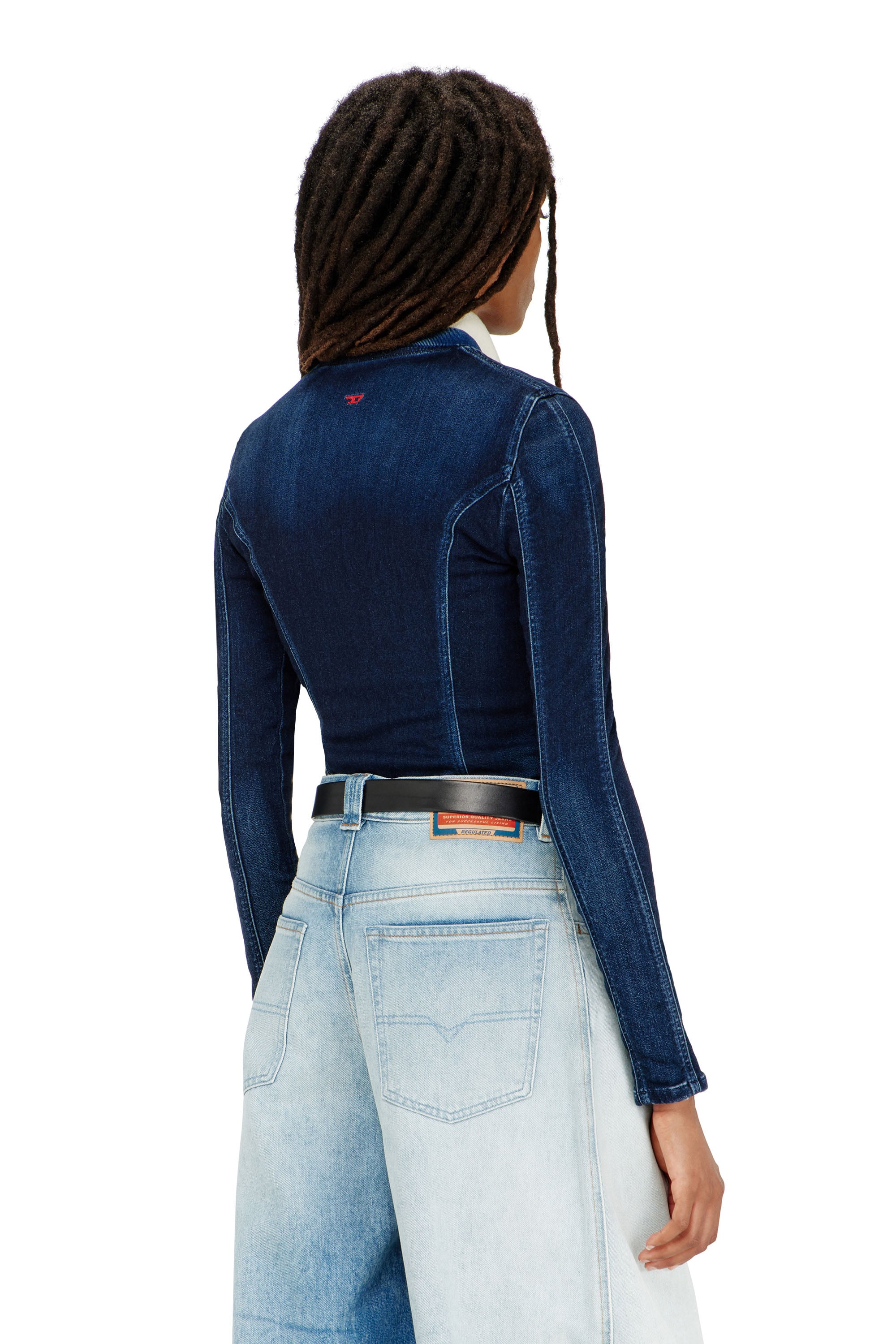 Diesel - DE-GARY-D JOGG, Chaqueta cropped en JoggJeans Mujer in Azul marino - 4