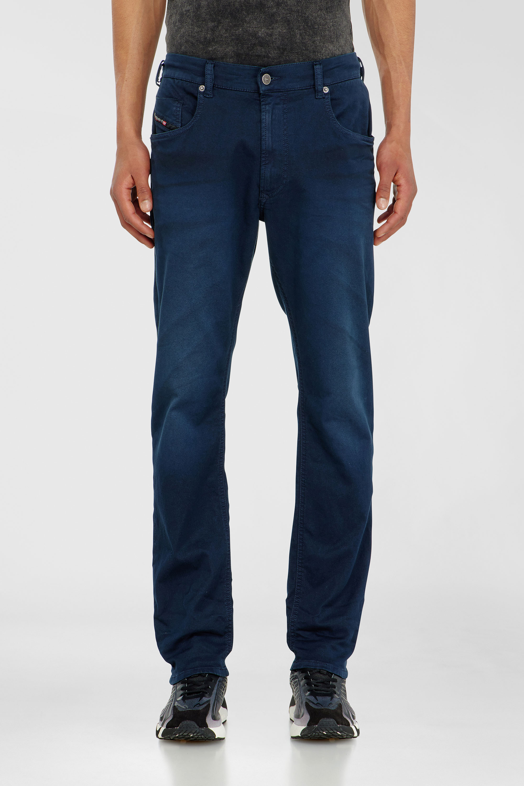 Diesel - Regular 2032 D-Krooley-BW Joggjeans&reg; 0670M Hombre, Azul Oscuro - 1