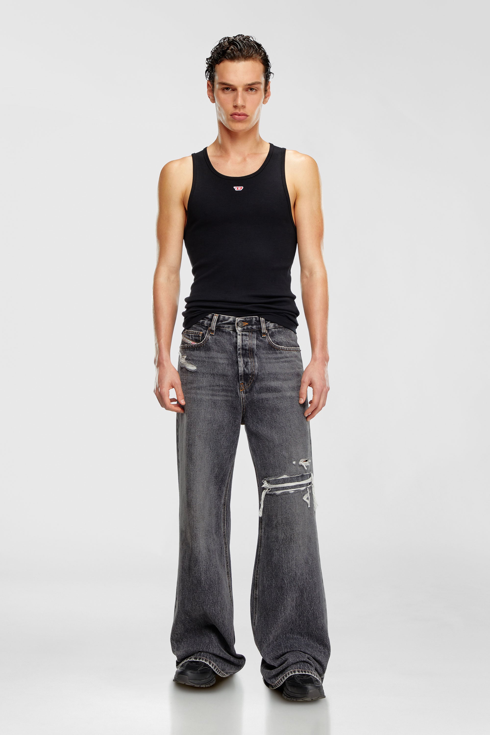 Diesel - Relaxed Jeans 1996 D-Sire 007F6 Unisex, Negro/Gris oscuro - 7