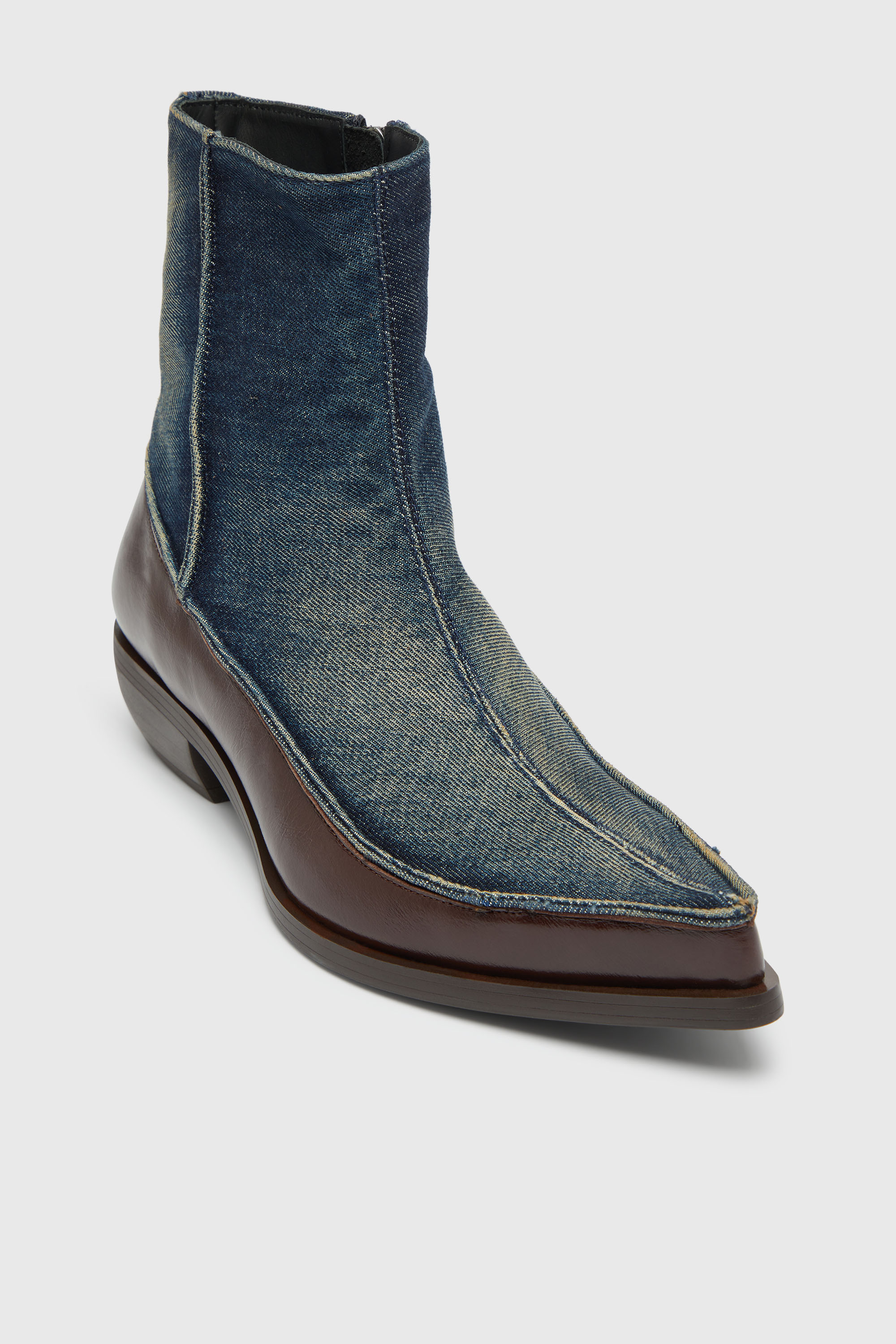 Diesel - D-FRIDO-30-TR, D-Frido-Botines western de piel y denim Hombre in ToBeDefined - 6