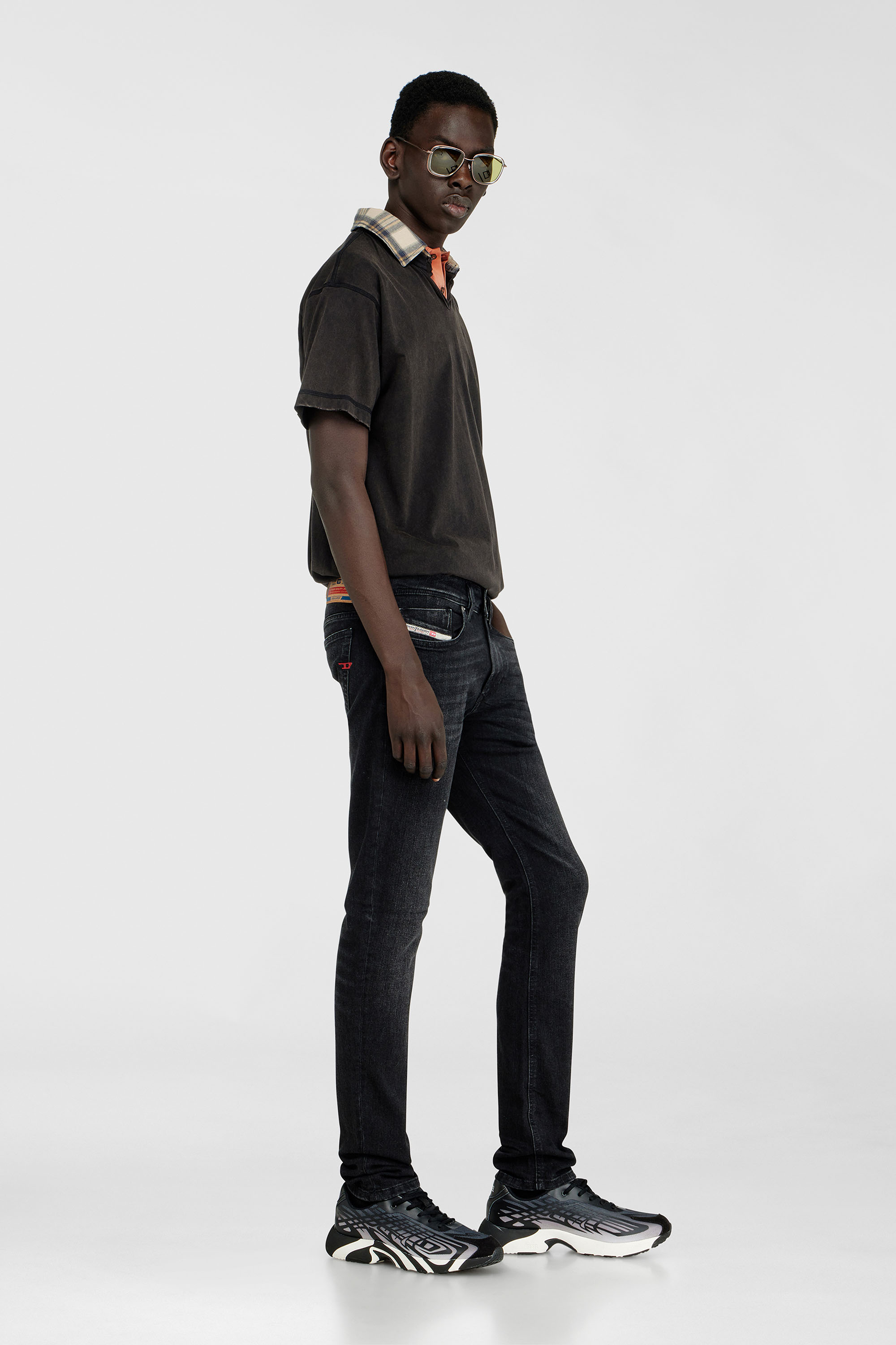 Diesel - Skinny Jeans 1979 Sleenker 0GRDA Hombre, Negro/Gris oscuro - 2