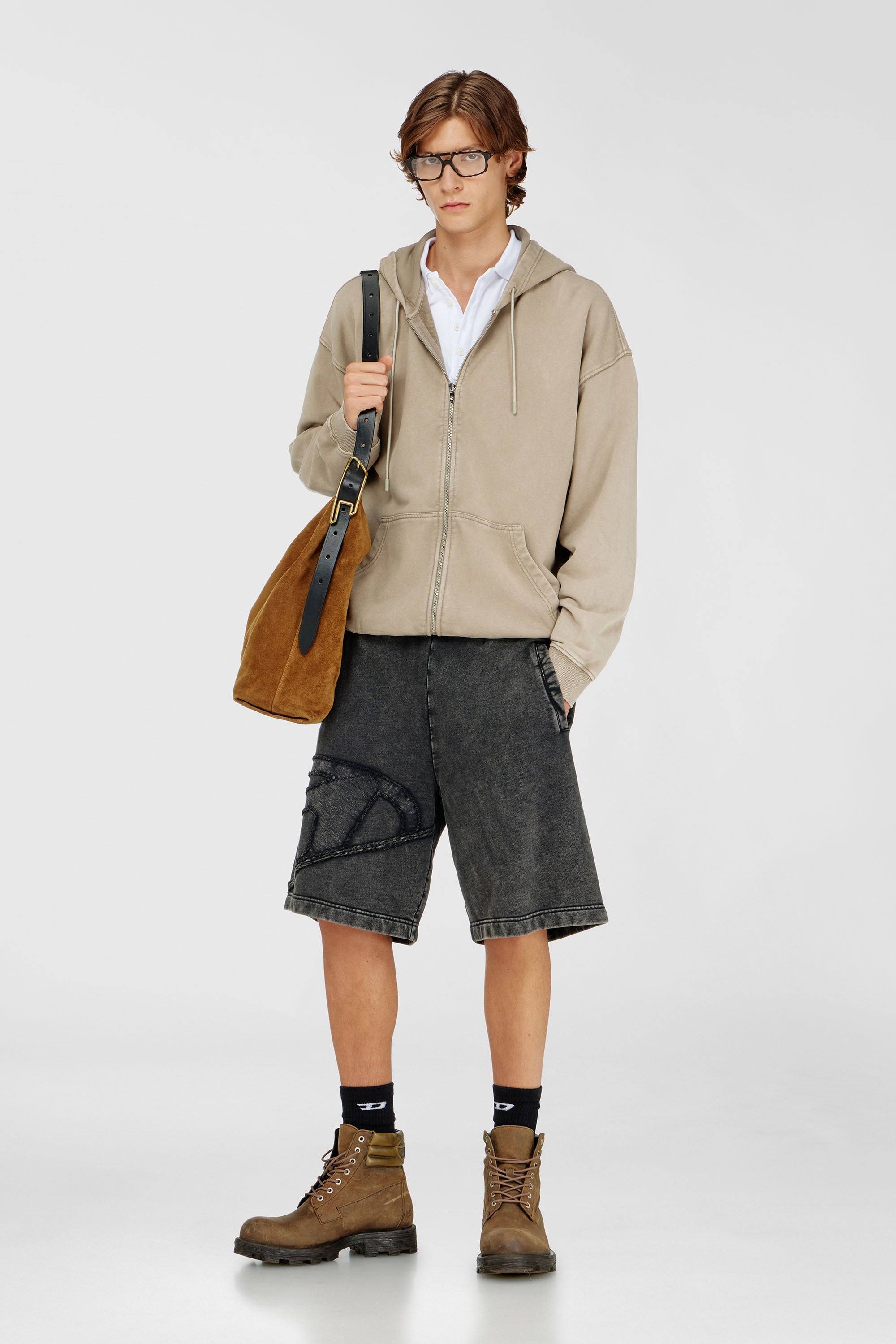 Diesel - P-CROW-MEGCUT, Shorts de felpa con logo Oval D seccionado Hombre in Negro - 1