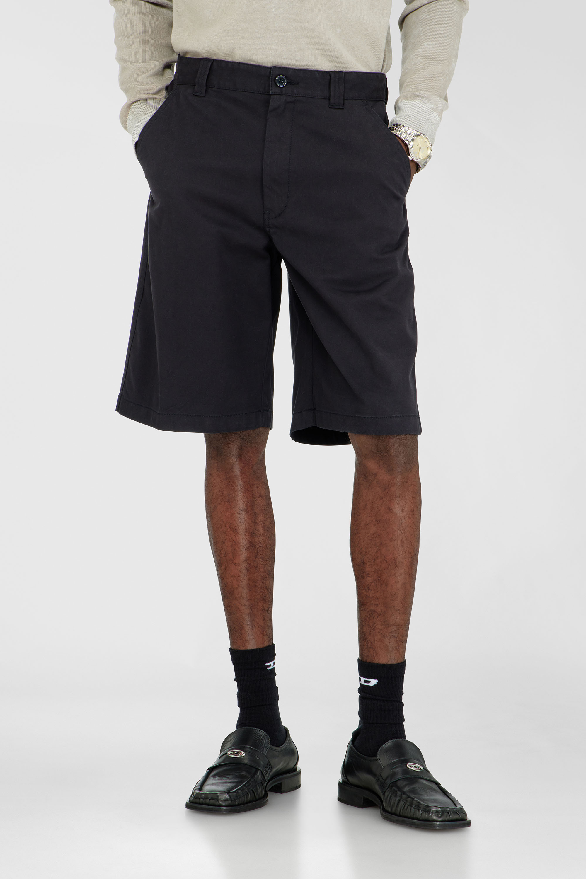Diesel - P-HANT-CHINO-SHORT-EPCH, Pantalones cortos de algod&oacute;n con tratamiento de lavado oscuro. Hombre in Negro - 1