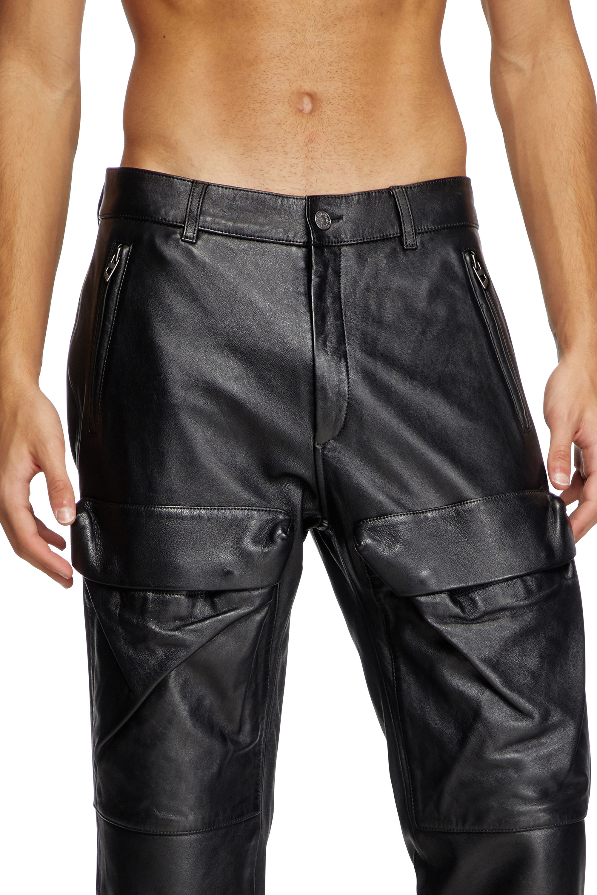 Diesel - P-GAST, Pantalones de cuero con bolsillos utility Hombre in Negro - 5