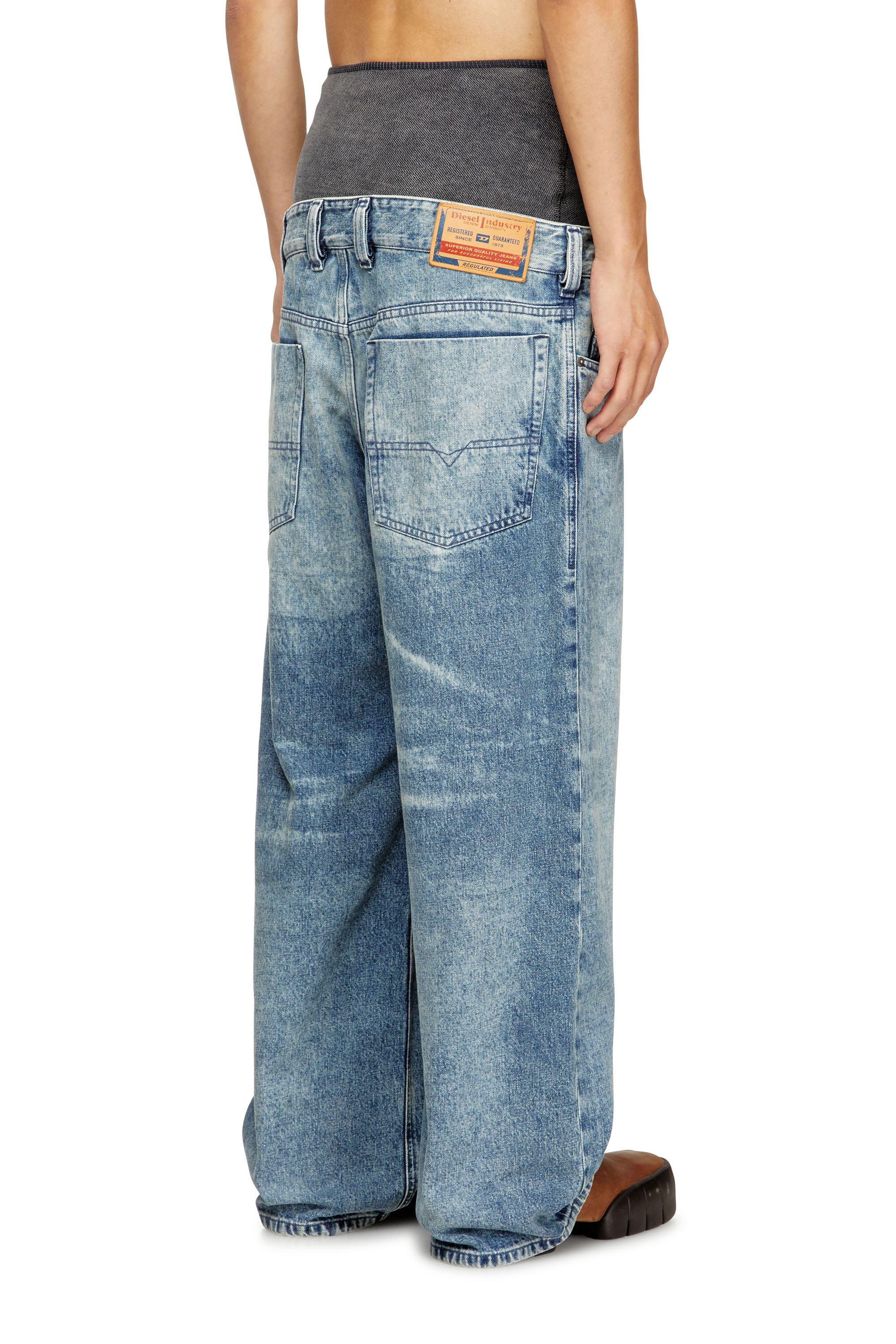 Diesel - Relaxed Jeans D-Eni 09N97 Hombre, Azul medio - 4