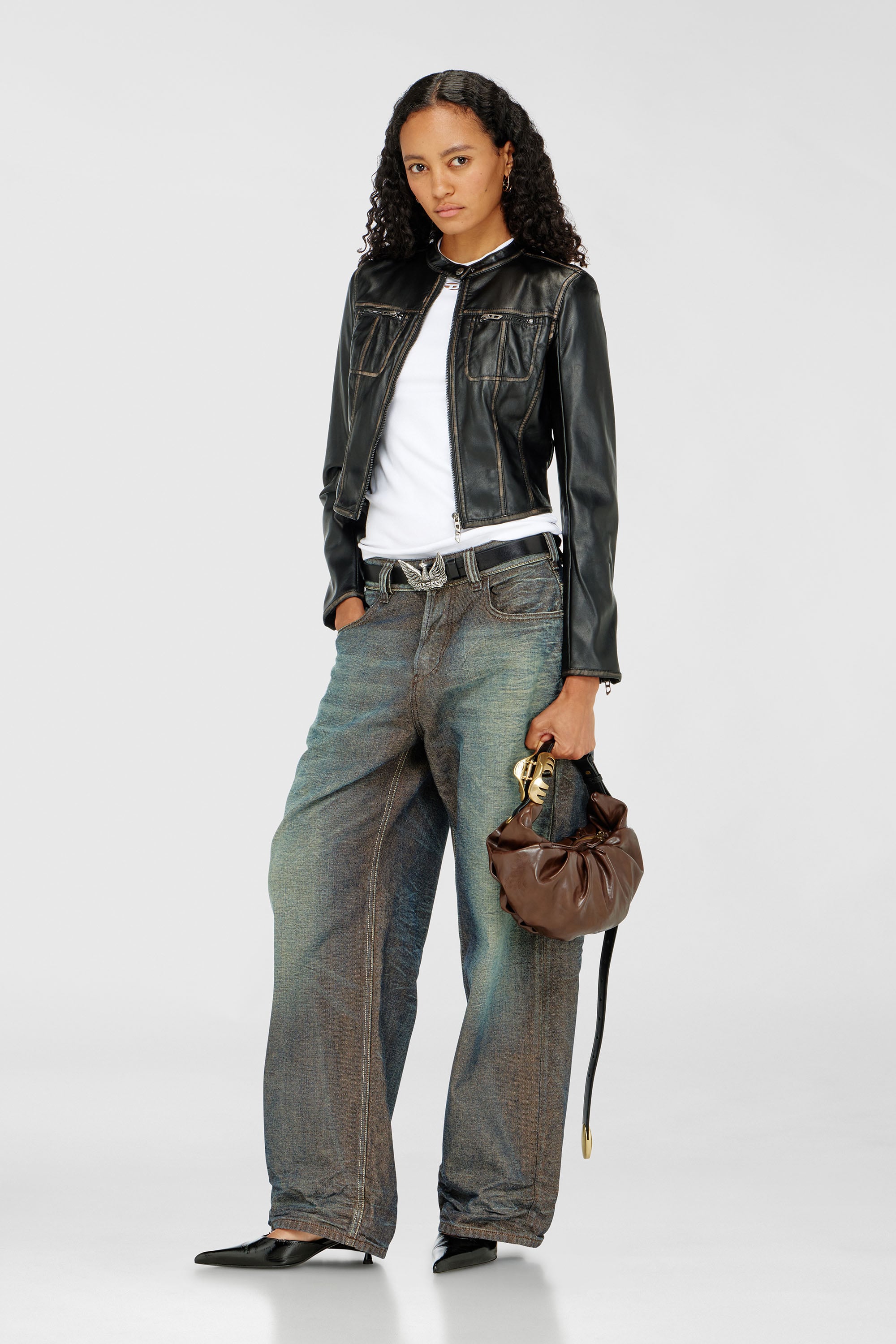 Diesel - G-LOBE, Chaqueta biker desgastada recortada Mujer in Negro - 2
