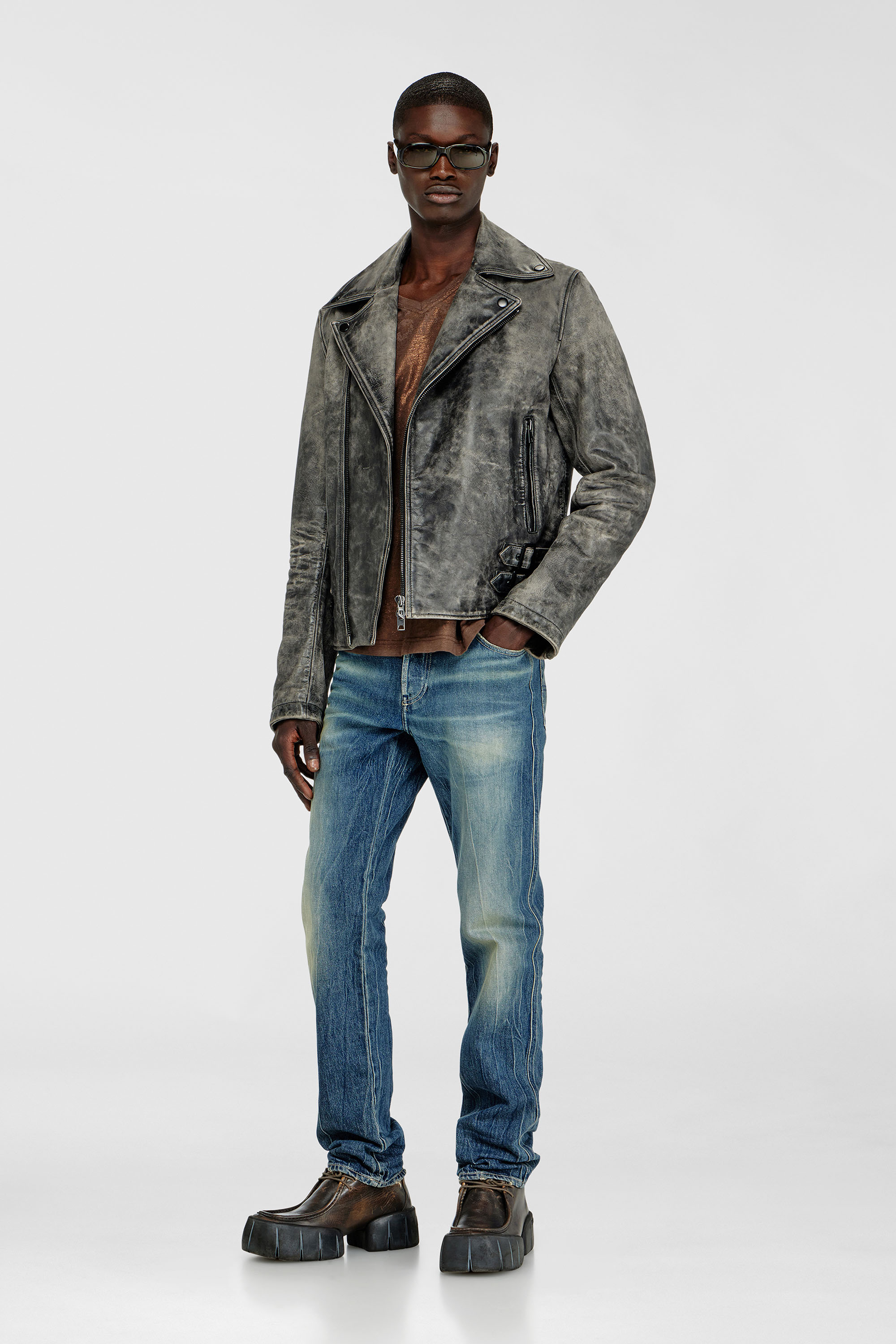 Diesel - L-EON-CJCM, Chaqueta biker de piel tratada Hombre in Gris - 2