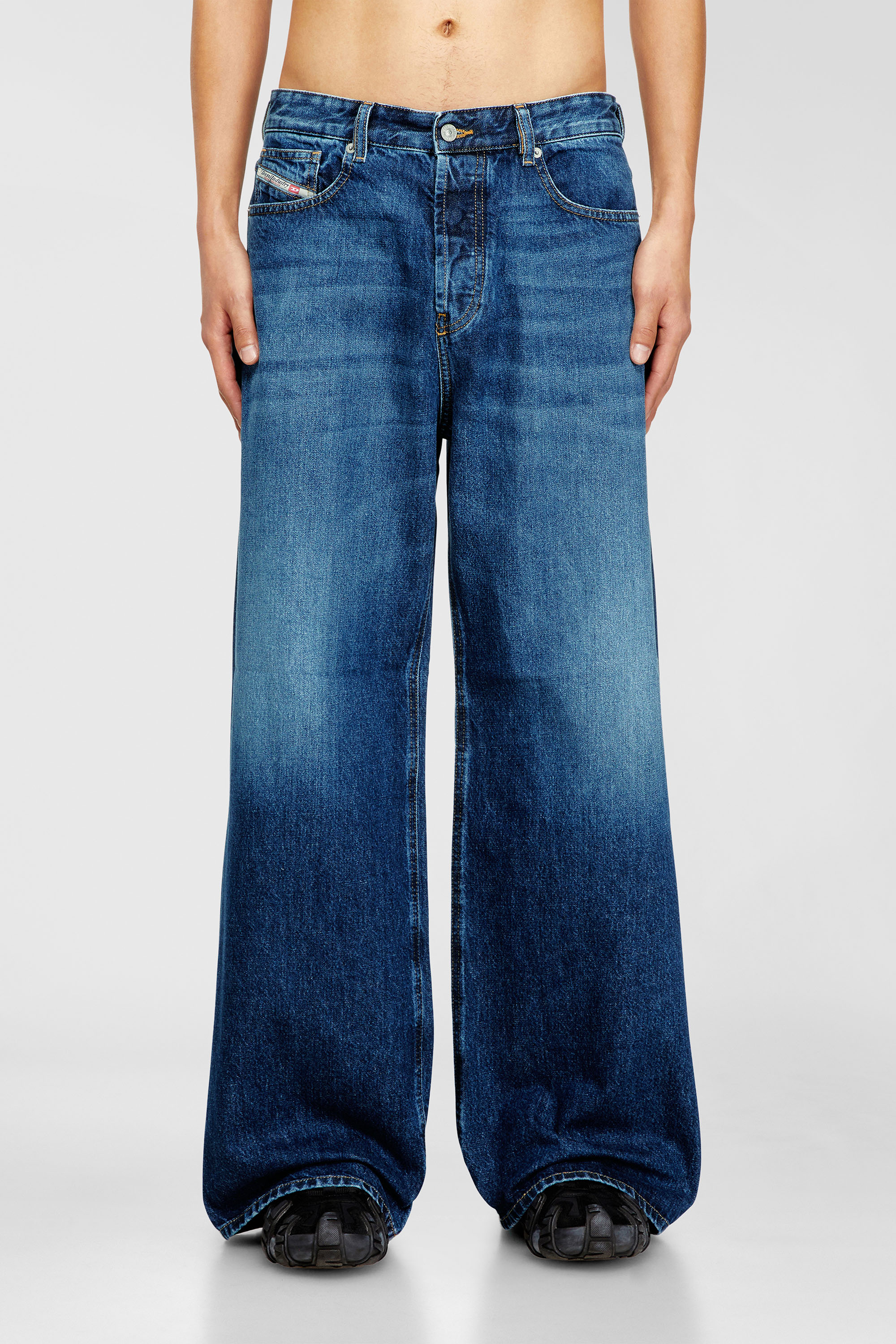 Diesel - Relaxed Jeans 1996 D-Sire 09I27 Unisex, Azul Oscuro - 1